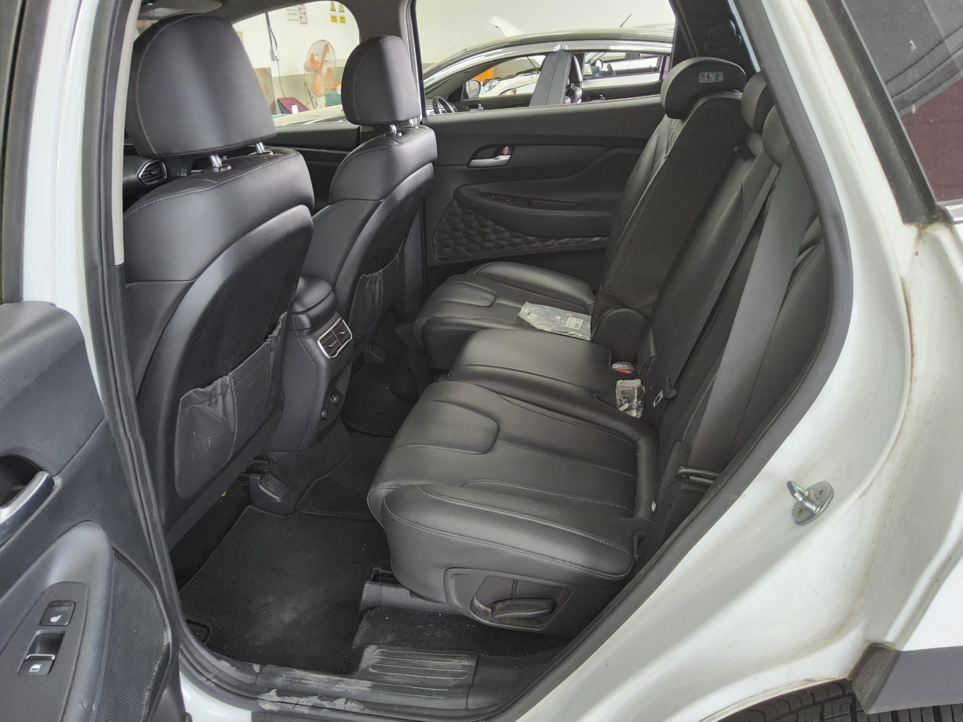Hyundai Santa Fe 2021 - Image 11