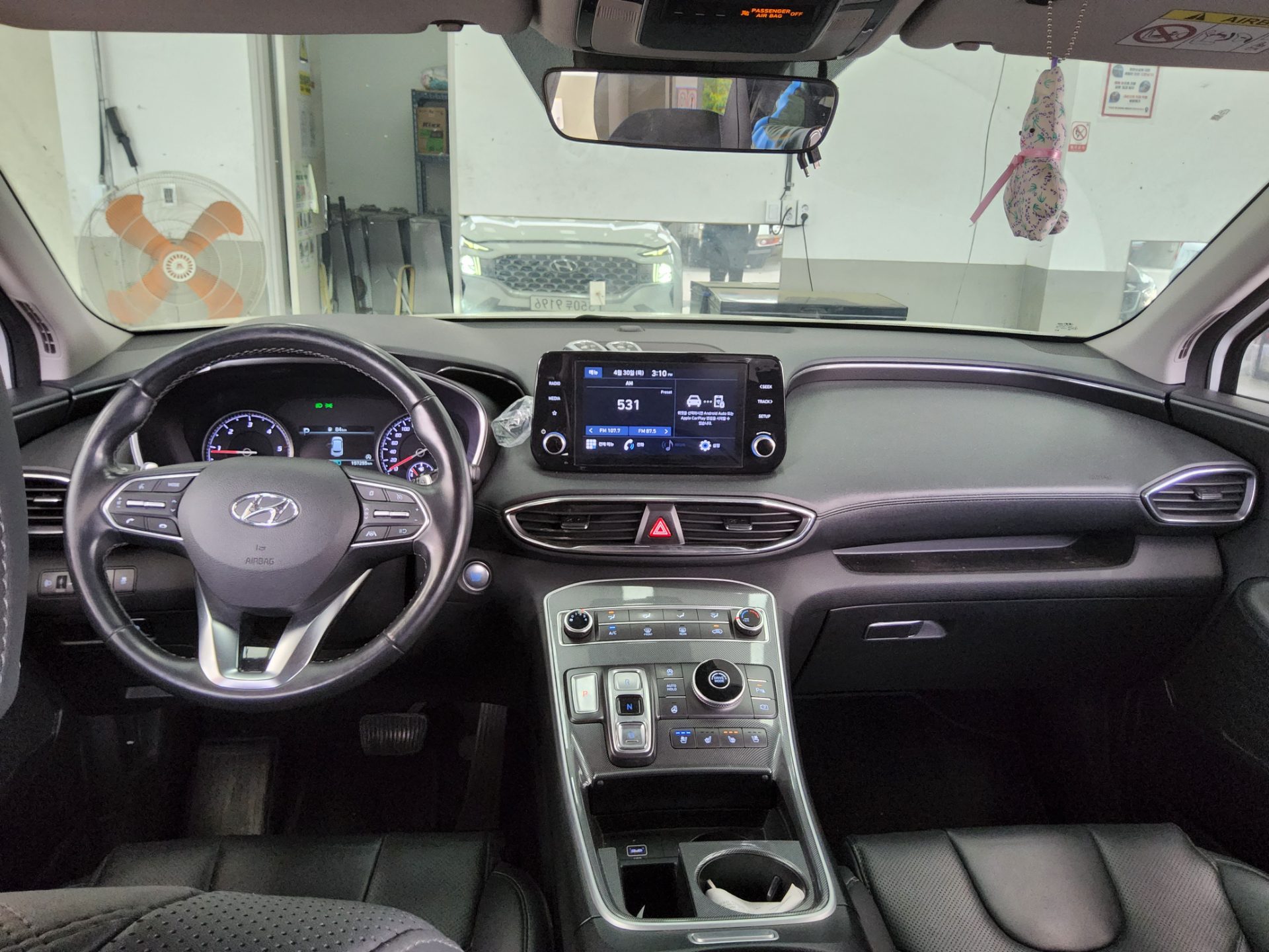 Hyundai Santa Fe 2021 - Image 10