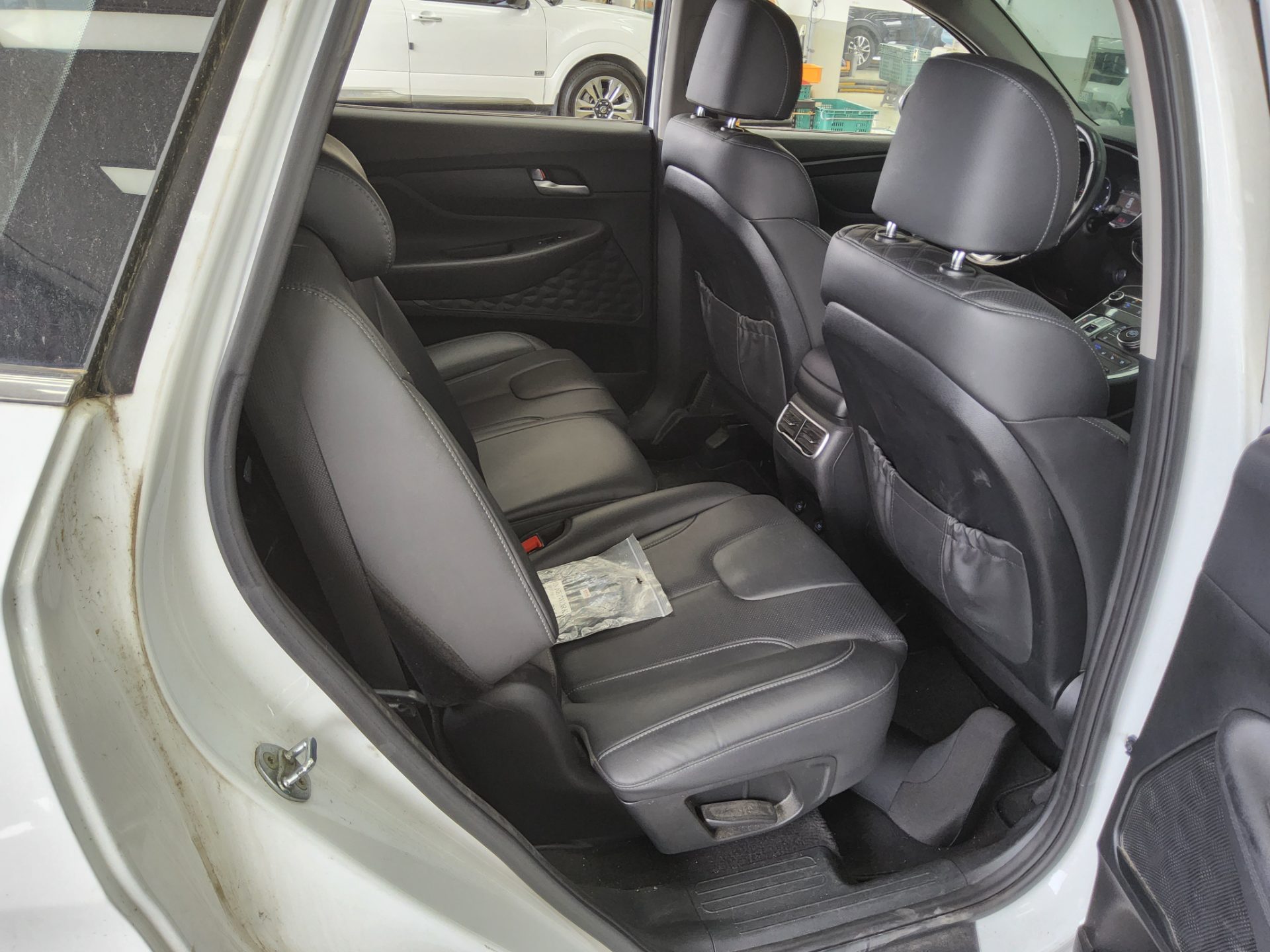 Hyundai Santa Fe 2021 - Image 12