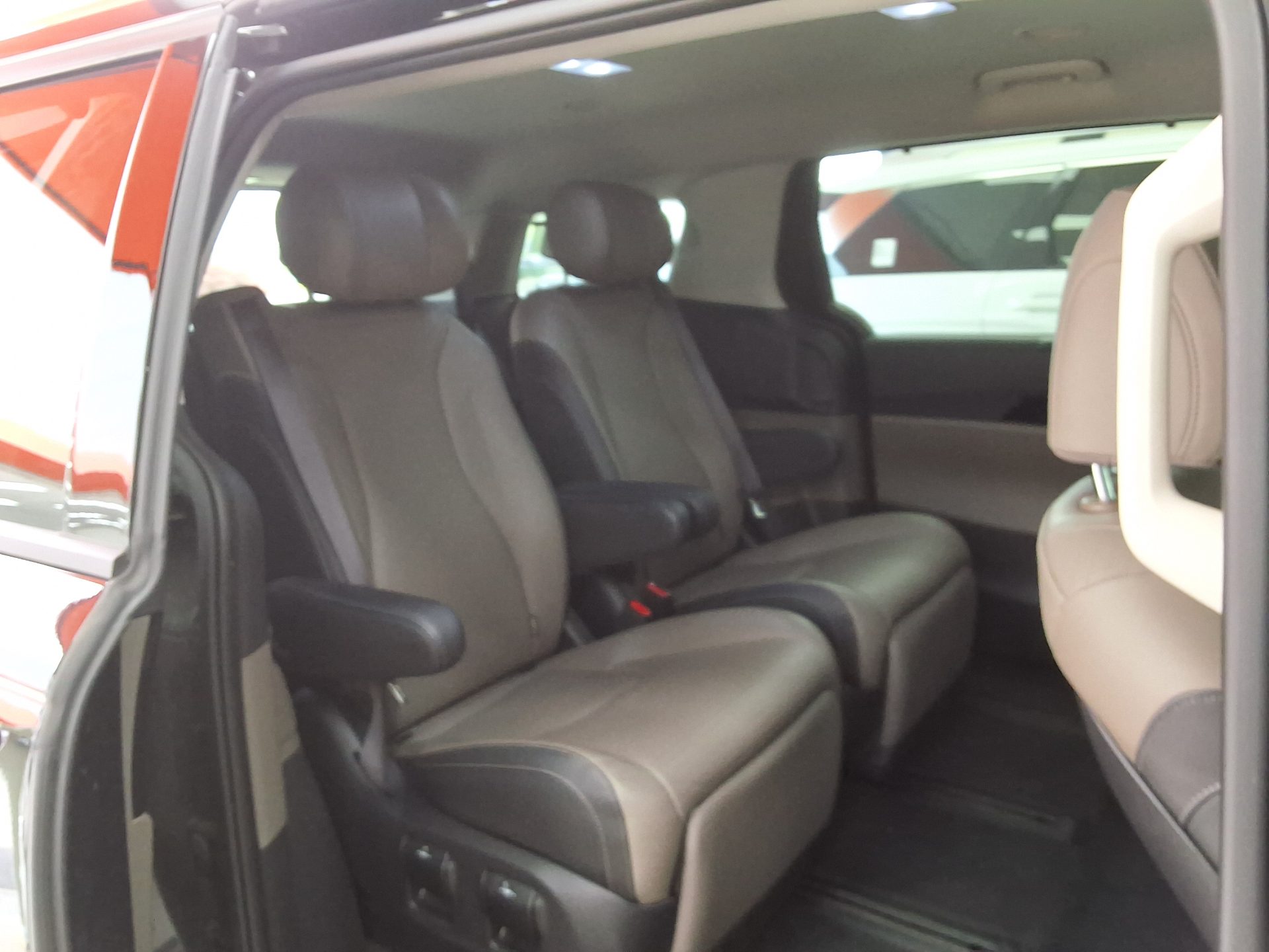 2024 - kia carnival