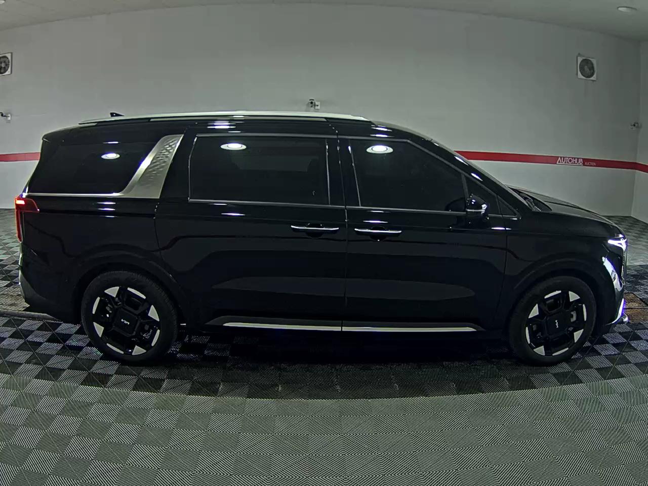 2024 - kia carnival