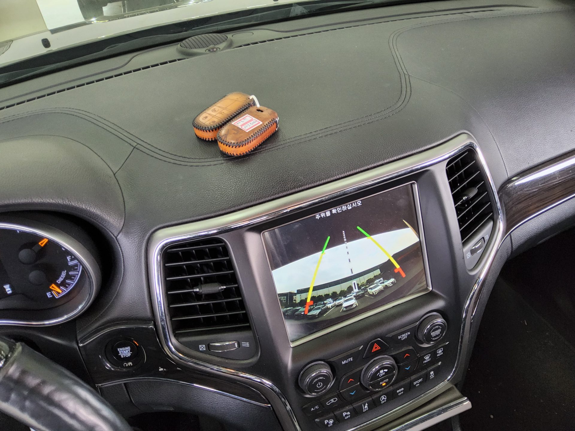 Jeep Grand Cherokee 2018 - Image 18