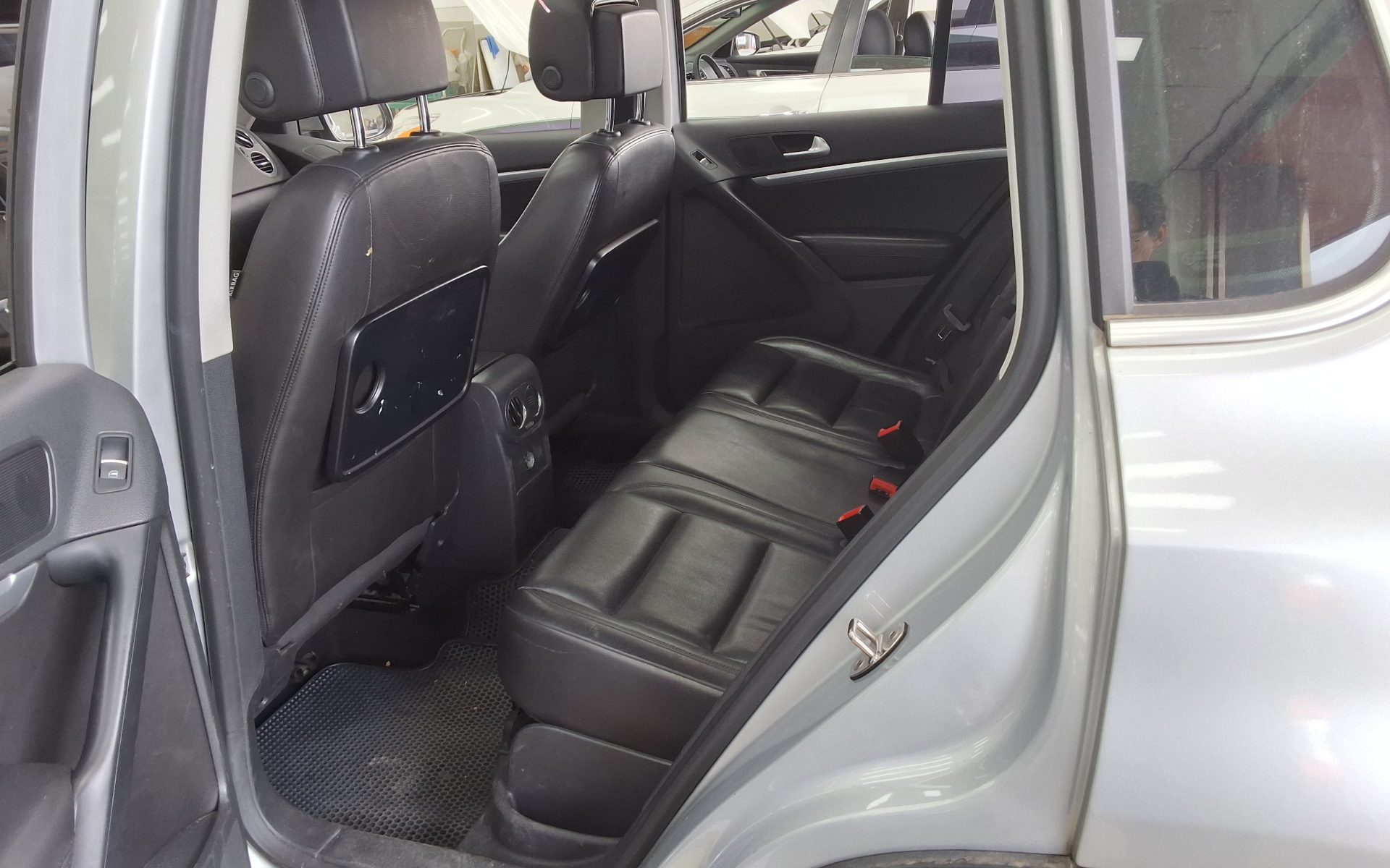 Volkswagen Tiguan 2014 - Image 11