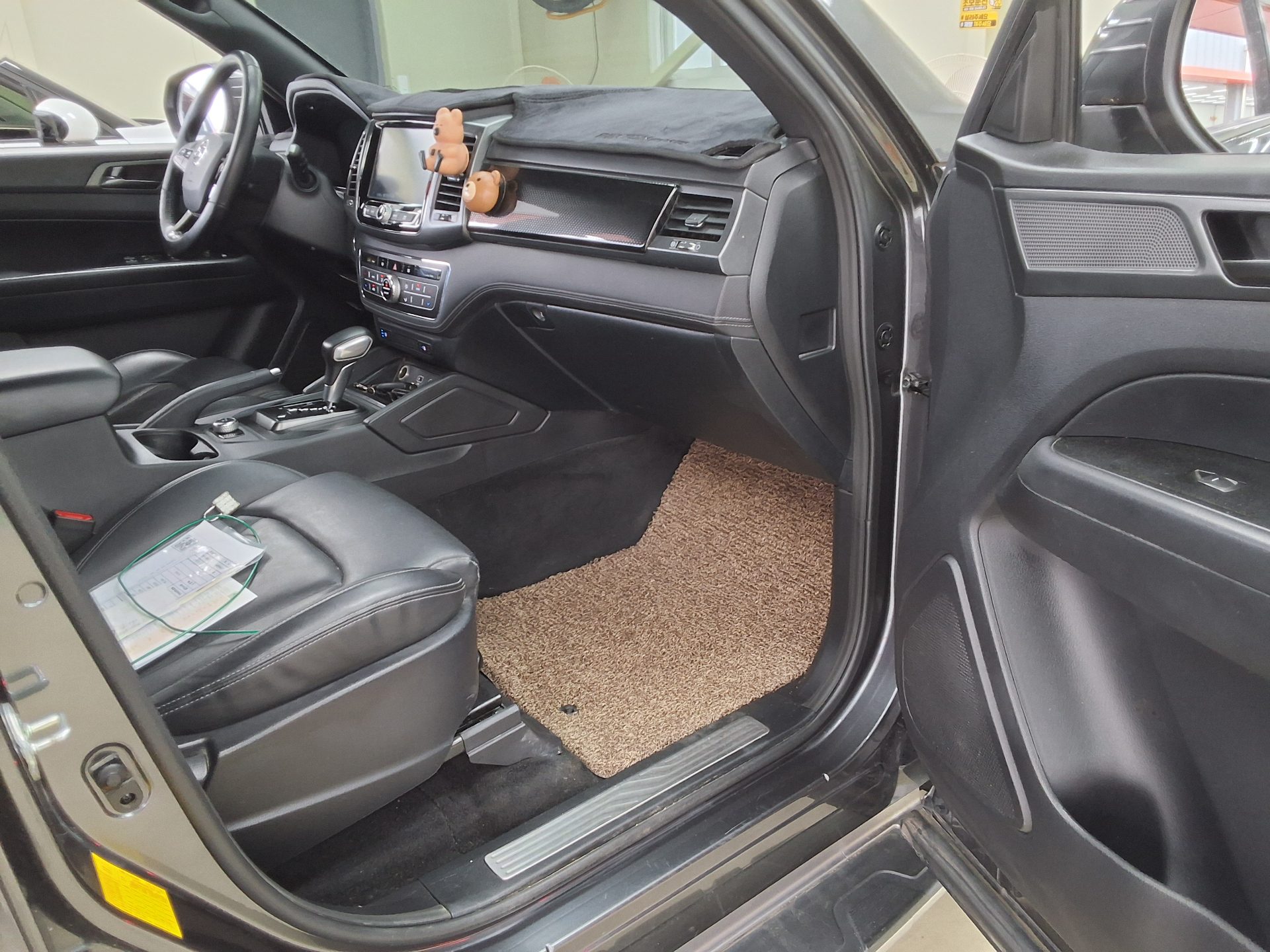 KG Mobility Rexton Sports 2021 - Image 13