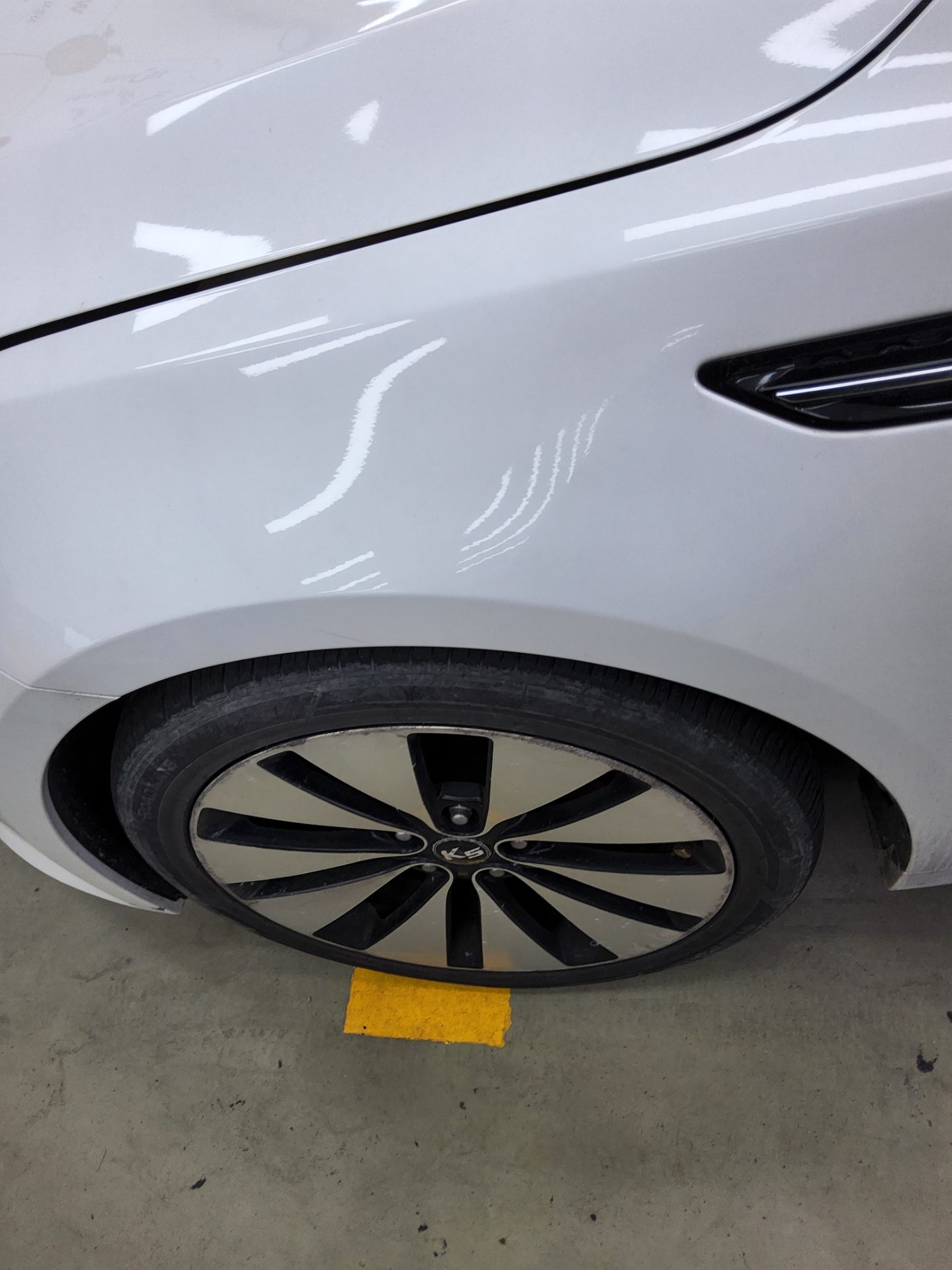 Kia K5 2012 - Image 20