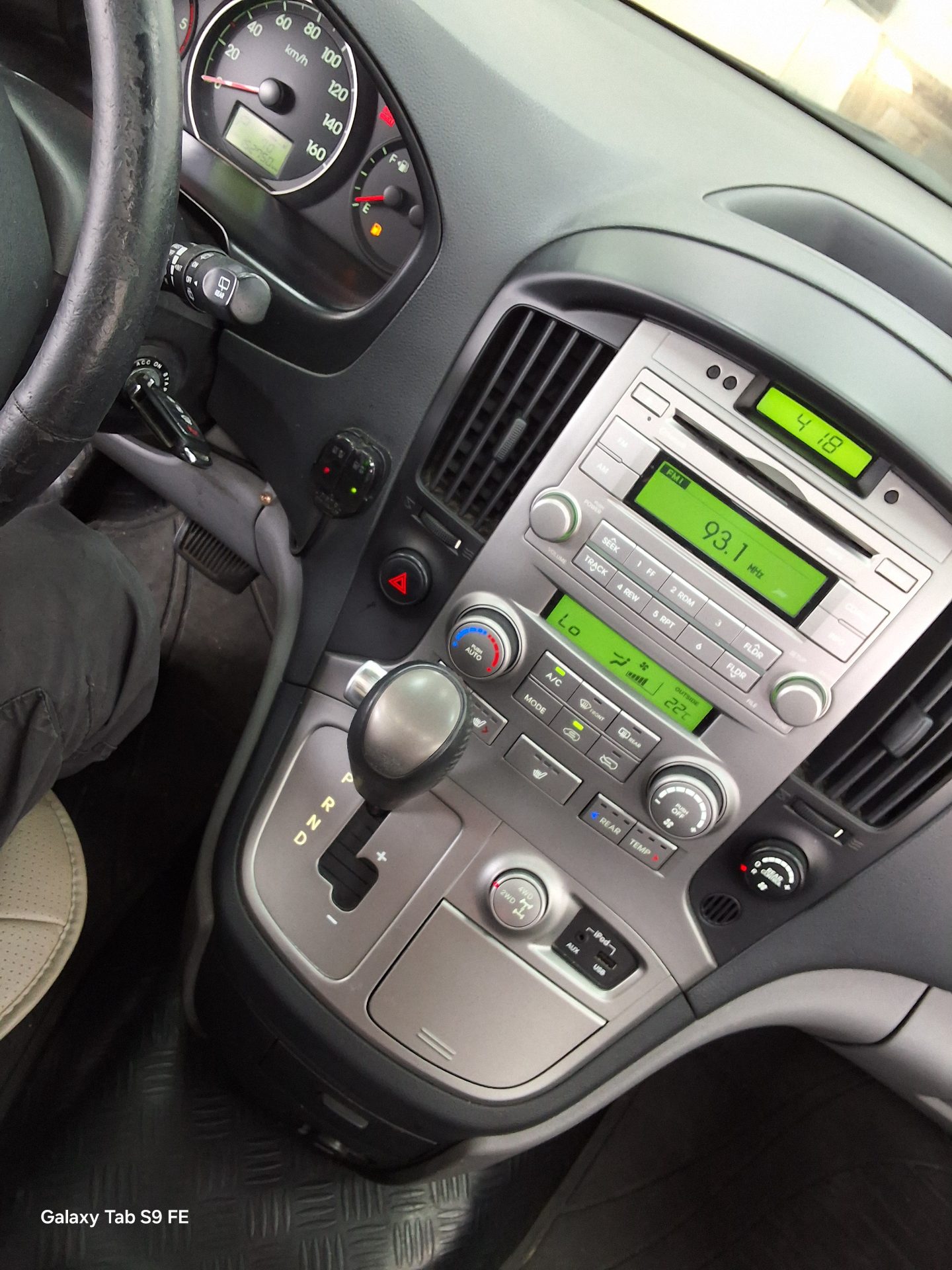 Hyundai Grand Starex 2015 - Image 17