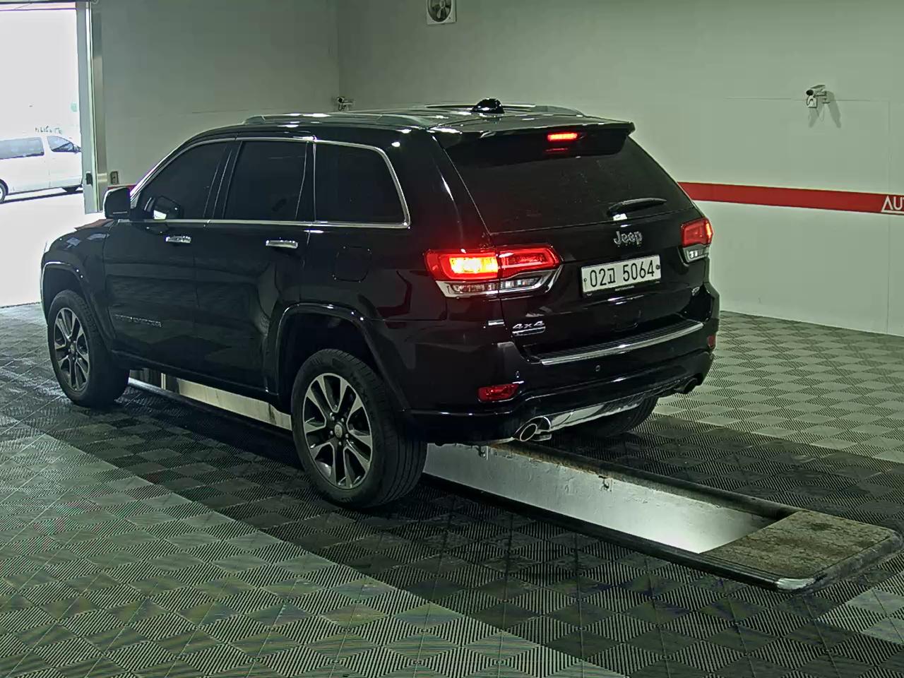 Jeep Grand Cherokee 2018 - Image 5