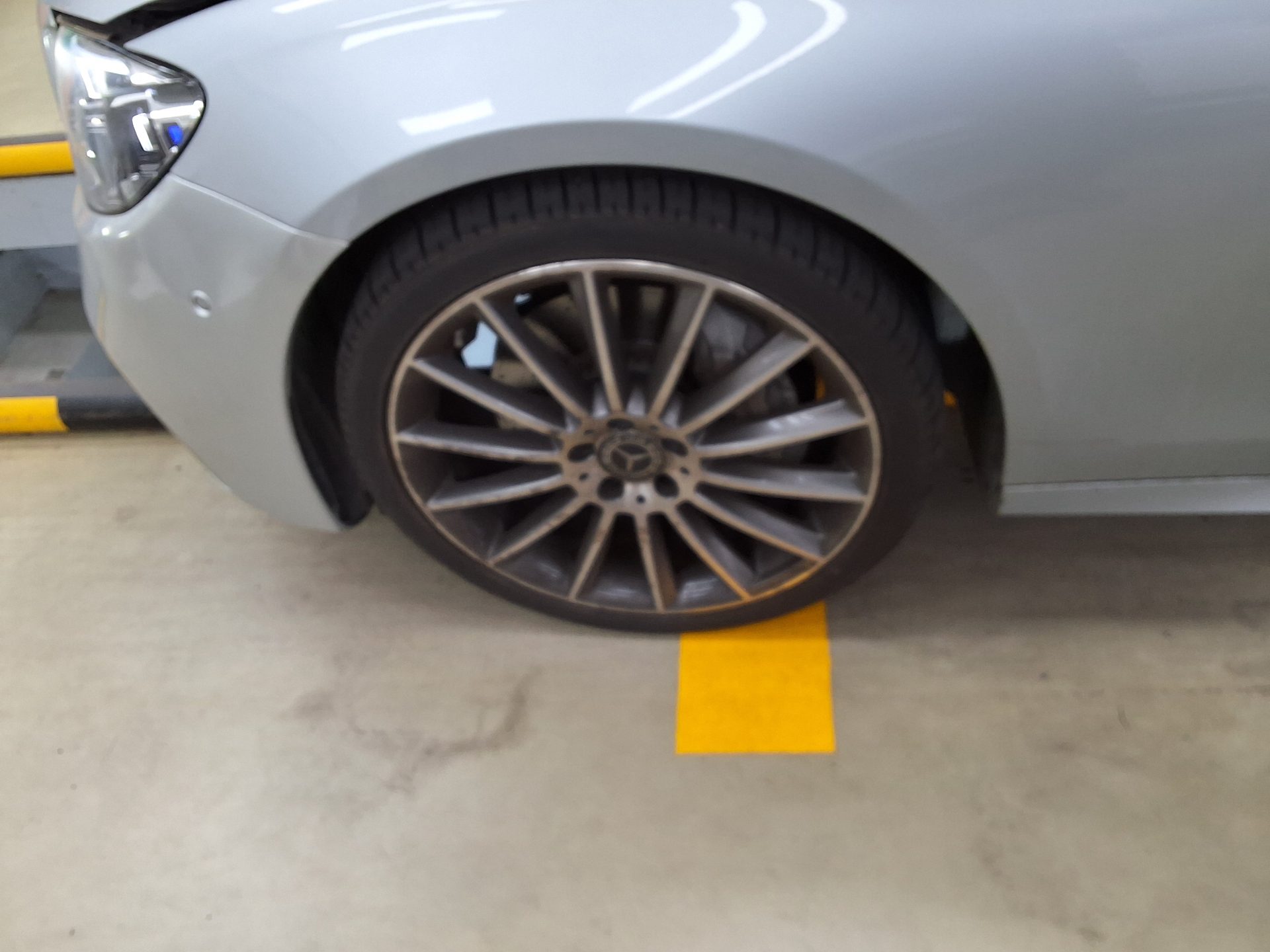 Mercedes-Benz E-Class 2021 - Image 20