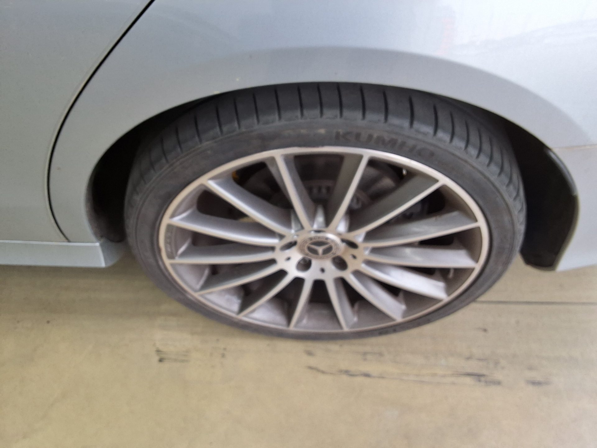 Mercedes-Benz E-Class 2021 - Image 21