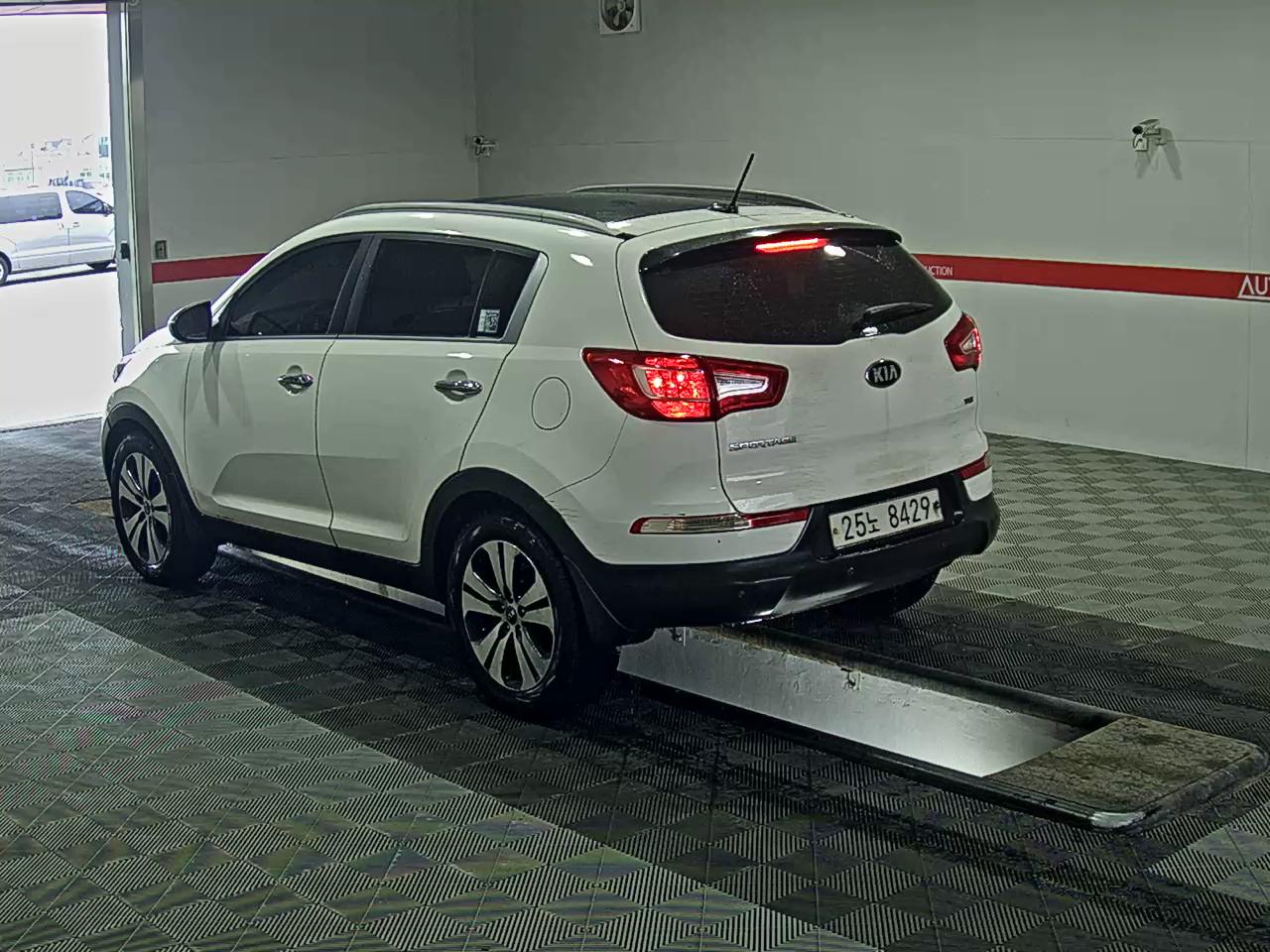 Kia Sportage 2013 - Image 5