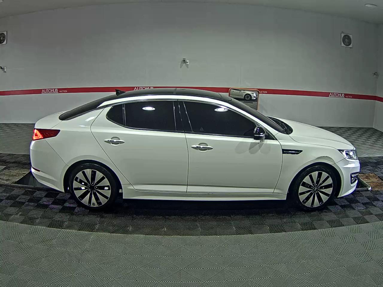 Kia K5 2012 - Image 3
