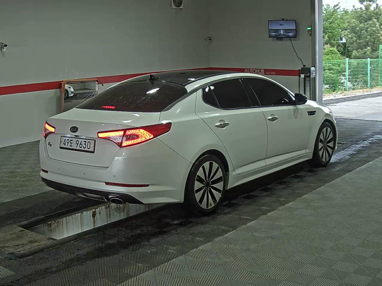 Kia K5 2012 - Image 4