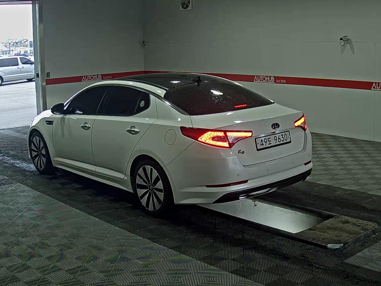 Kia K5 2012 - Image 5
