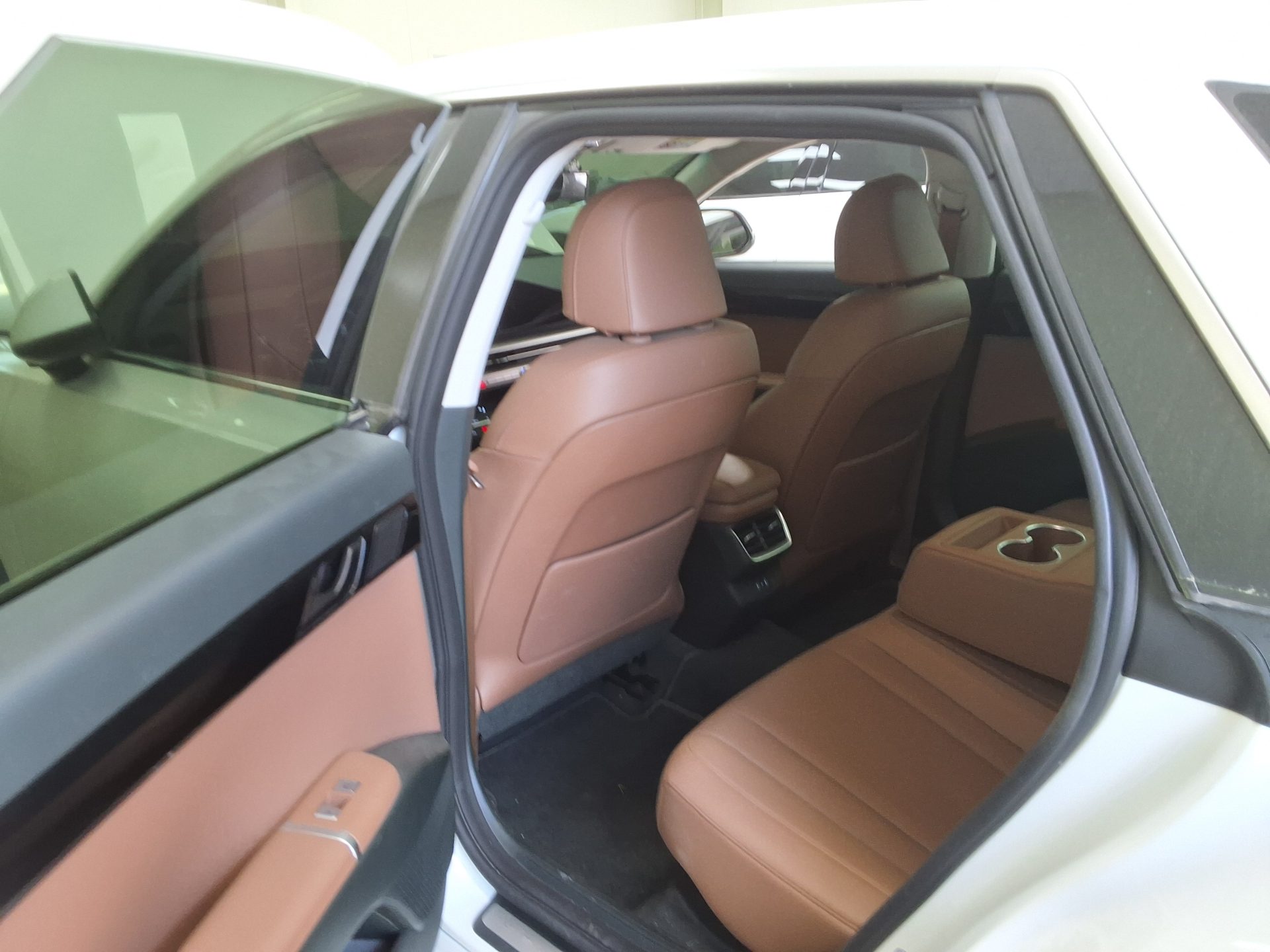 Hyundai Grandeur 2024 - Image 11