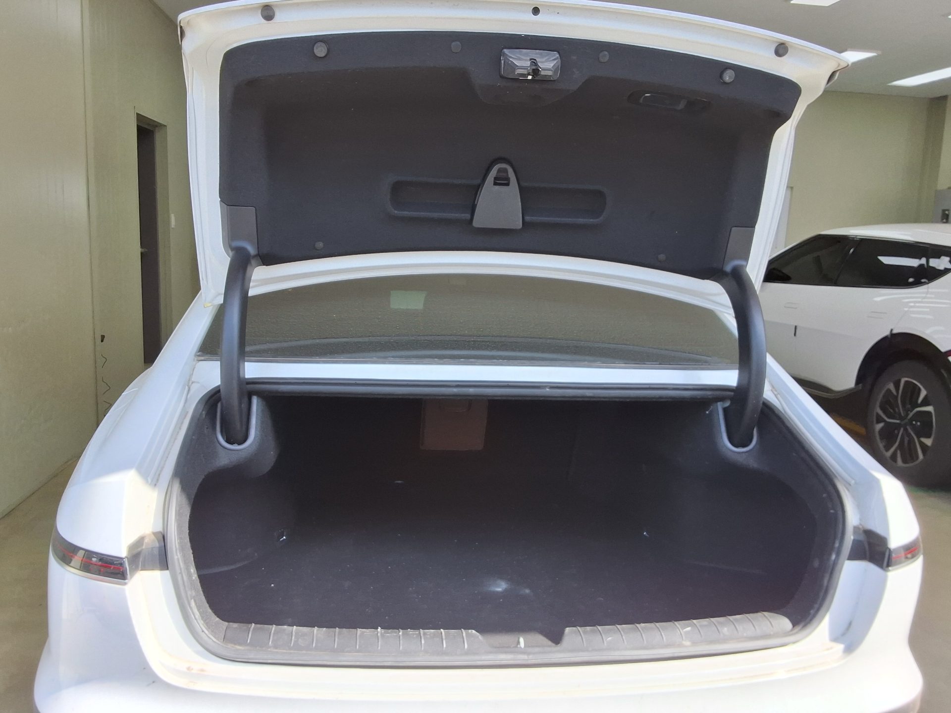 Hyundai Grandeur 2024 - Image 14
