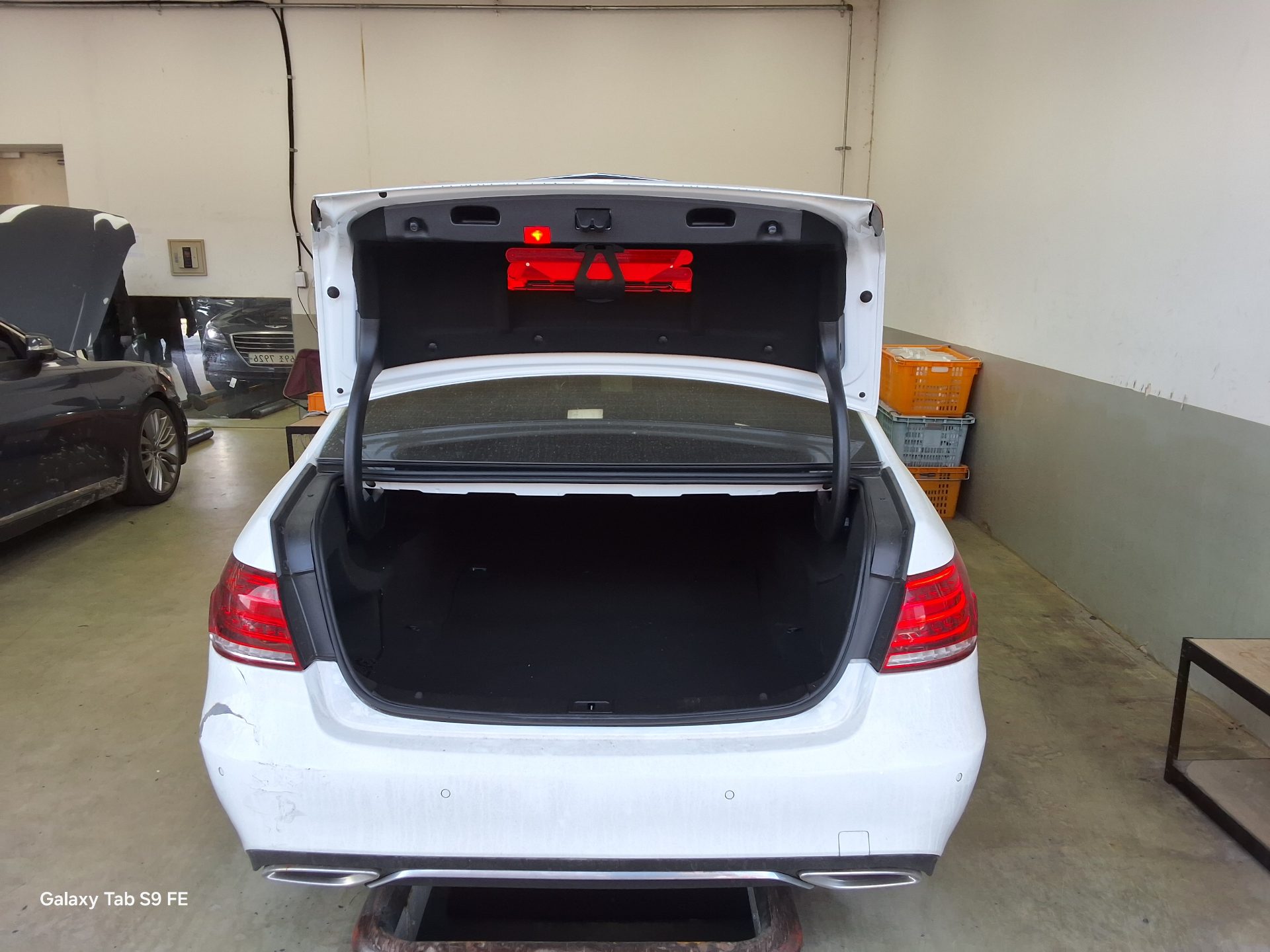 Mercedes-Benz E-Class 2014 - Image 14