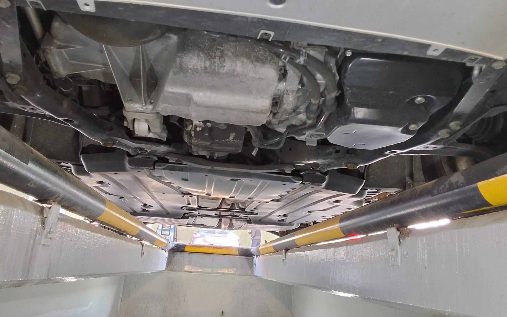 BMW MINI 2016 - Image 21