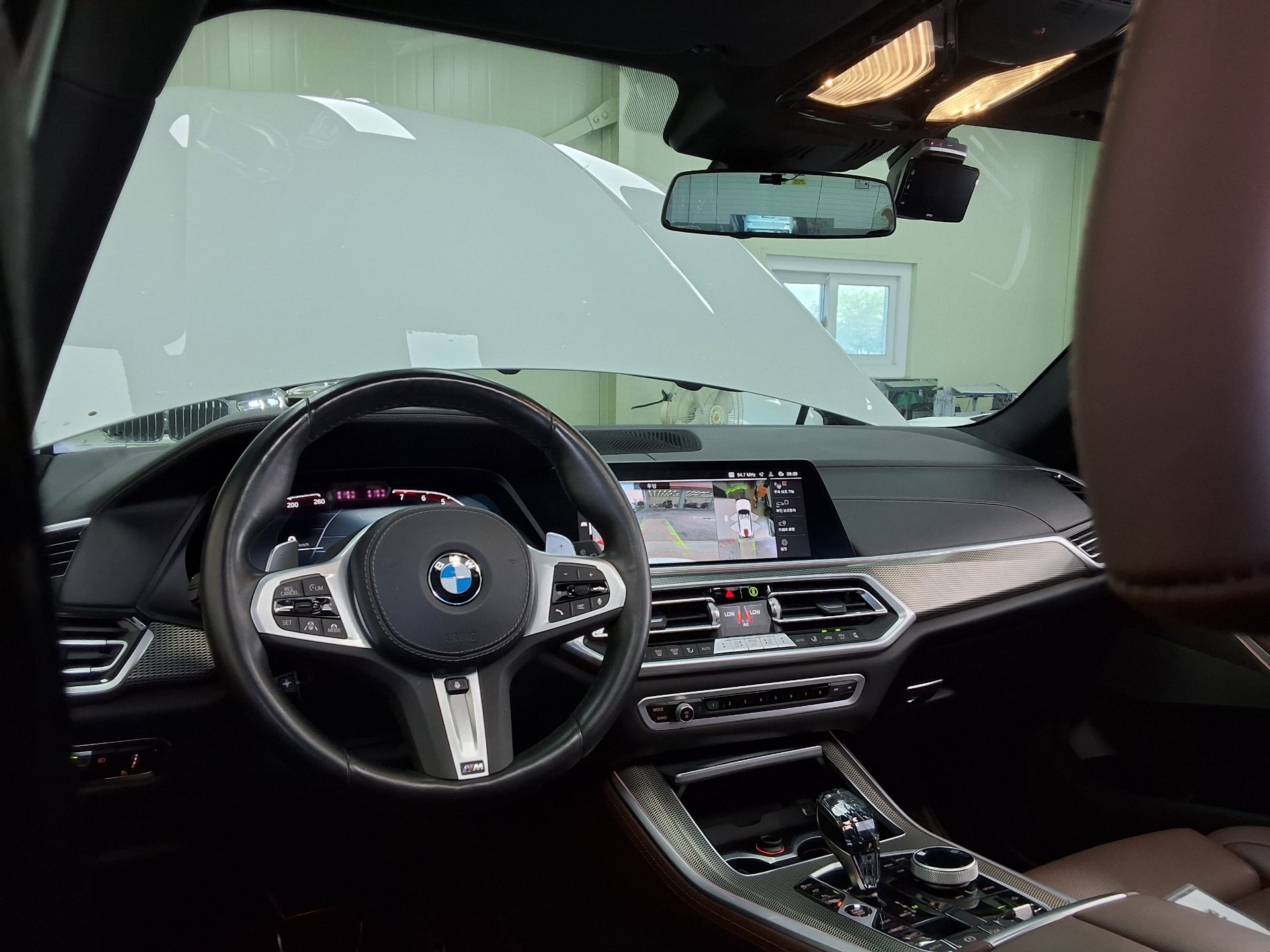 BMW X5 2023 - Image 10