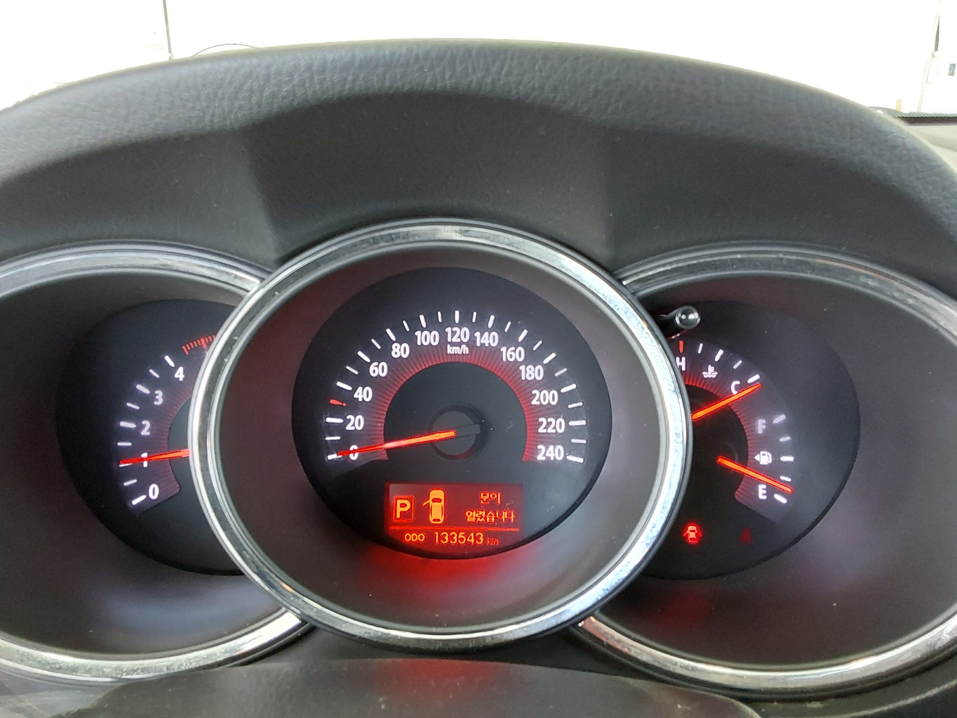 Kia Sorento 2010 - Image 9