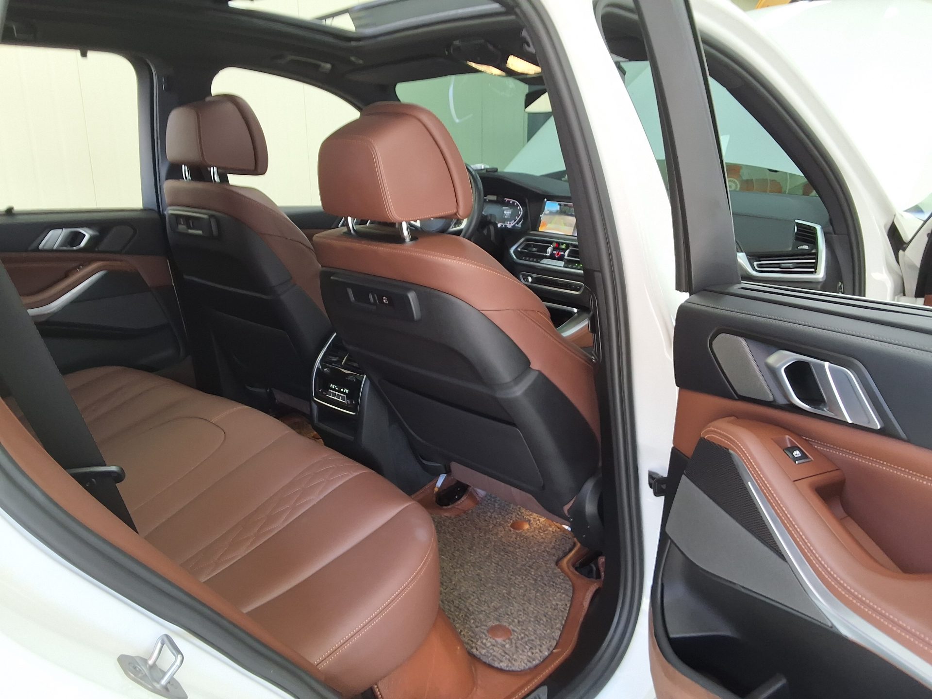 BMW X5 2023 - Image 13