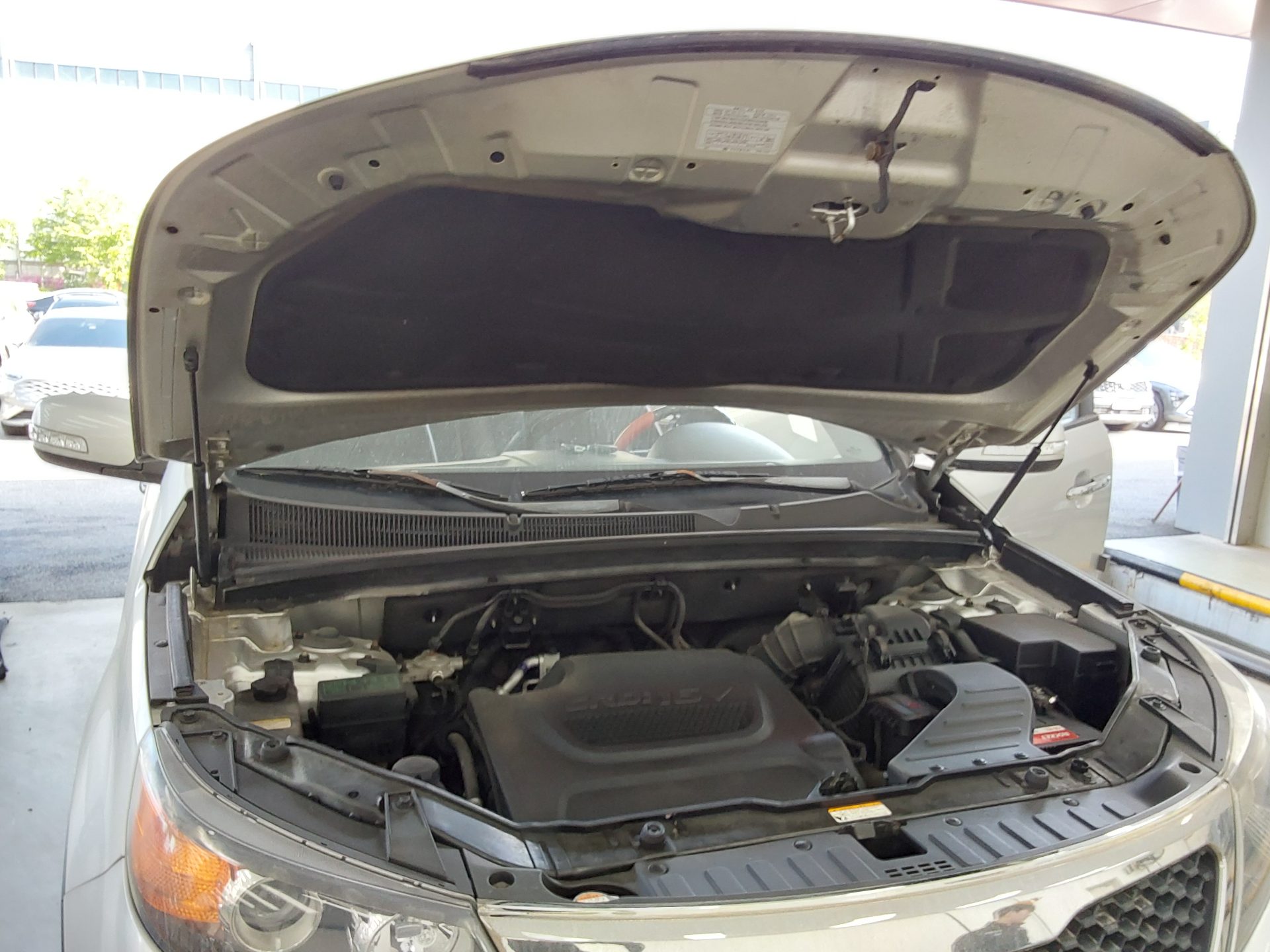Kia Sorento 2010 - Image 18