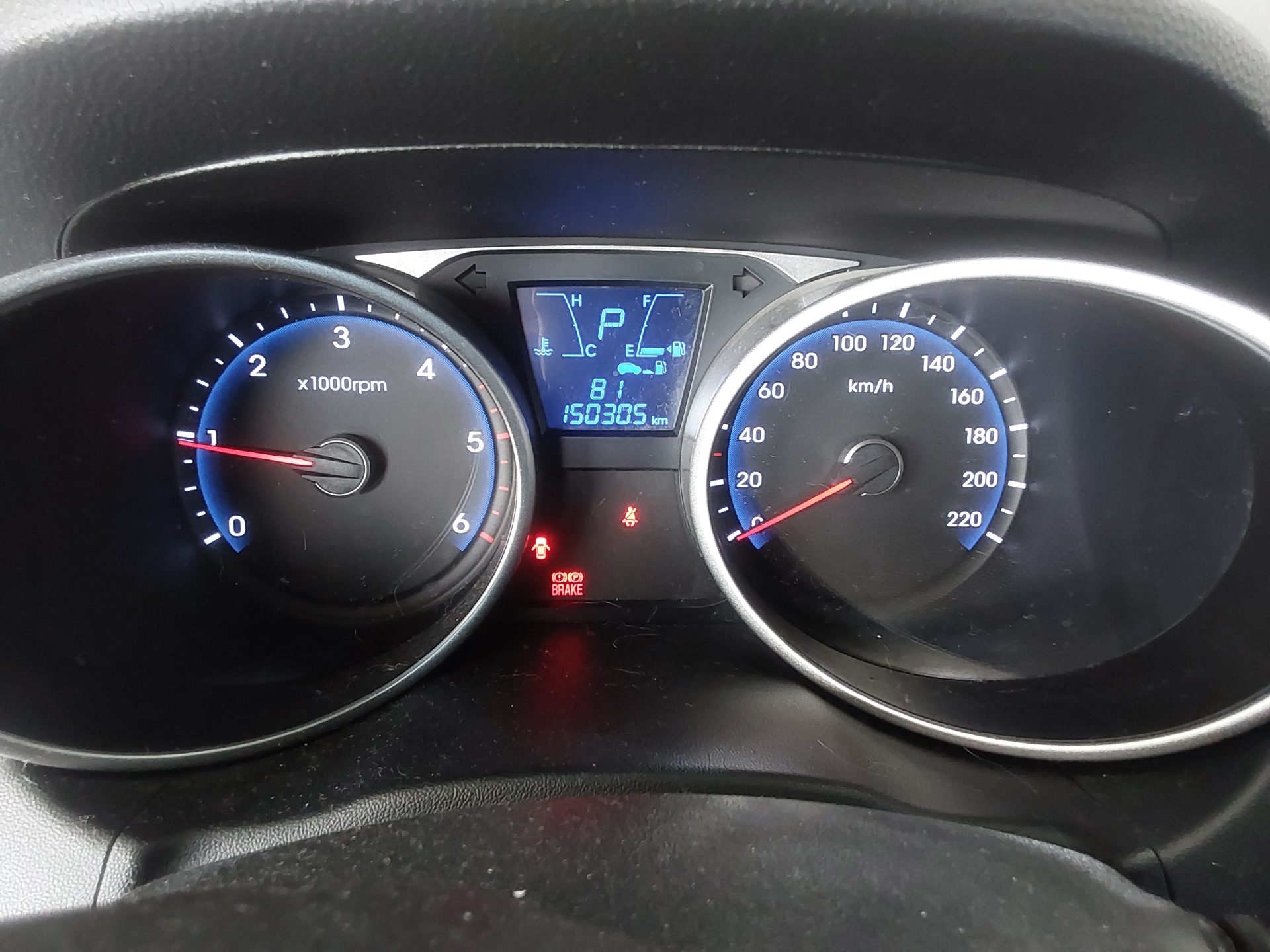 BMW iX 2014 - Image 8