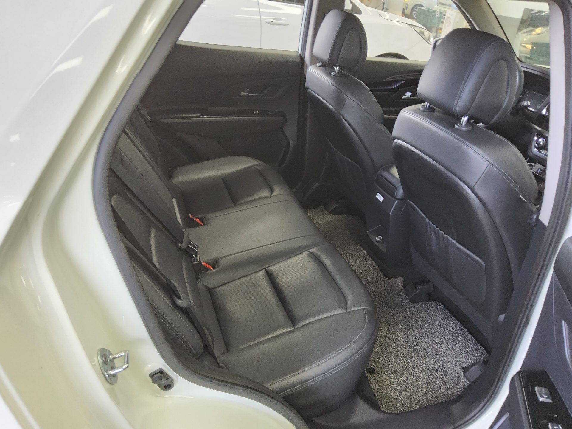 KG Mobility Korando 2022 - Image 12