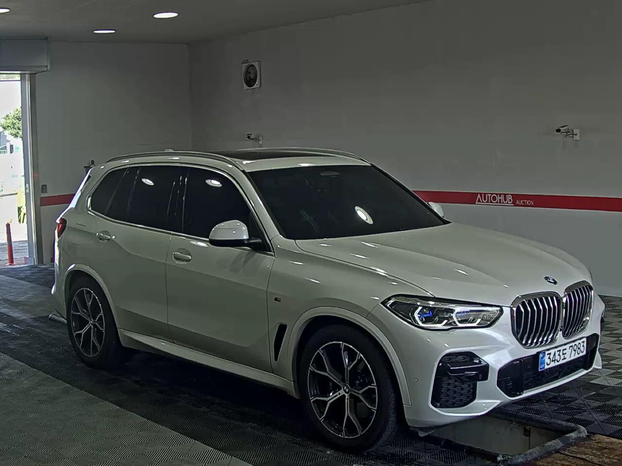 BMW X5 2023 - Image 2