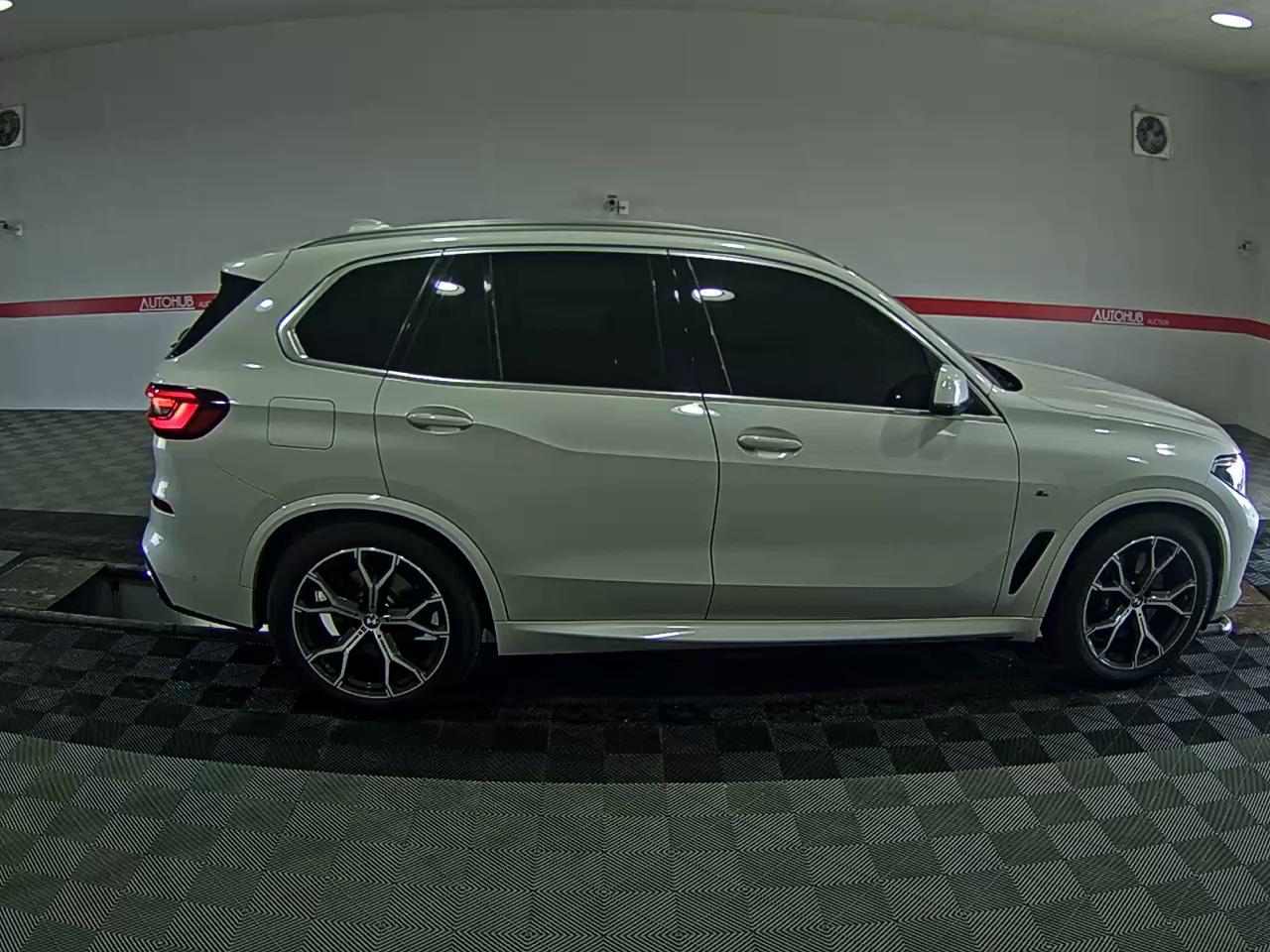 BMW X5 2023 - Image 3