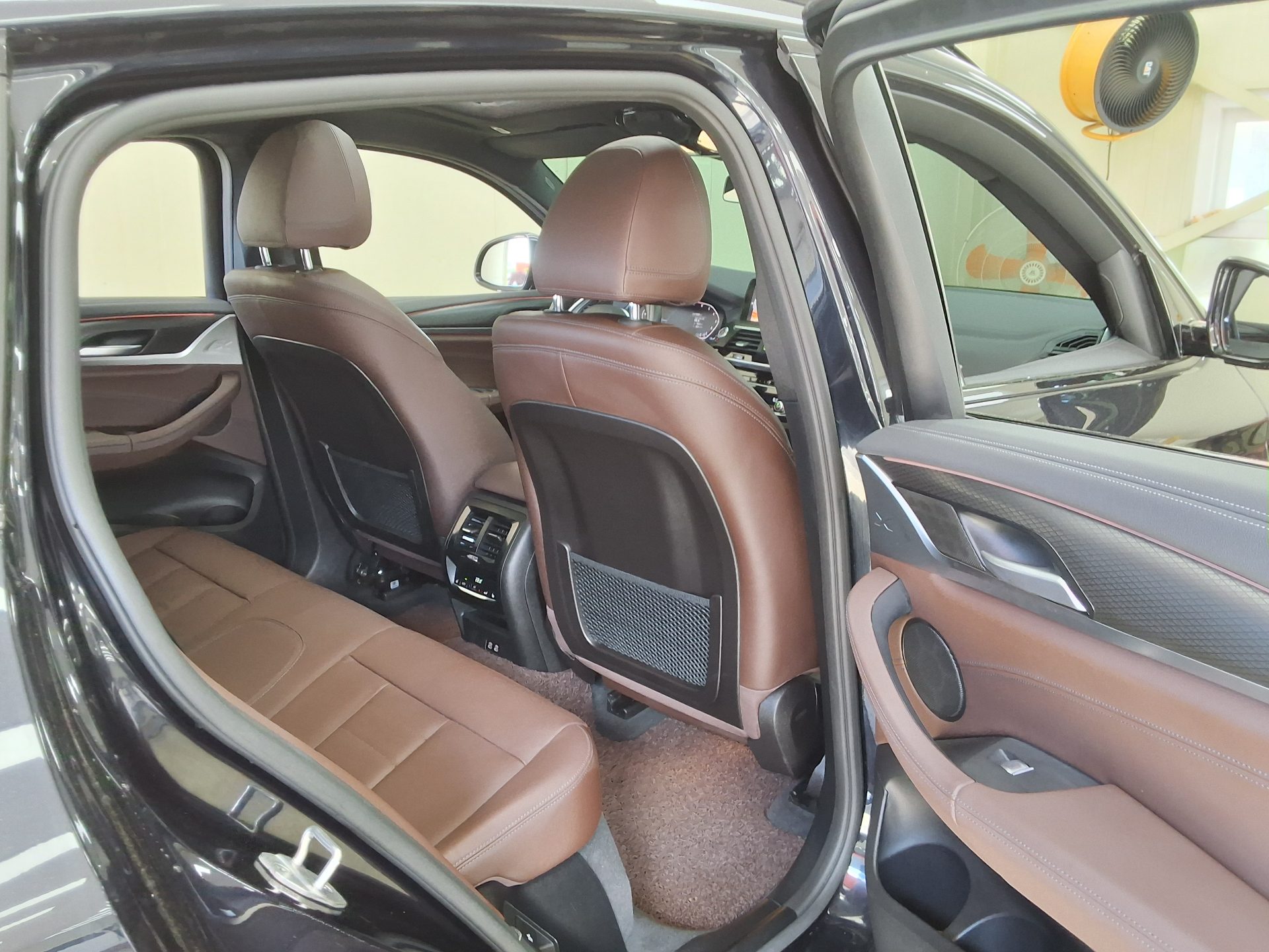BMW X4 2021 - Image 12