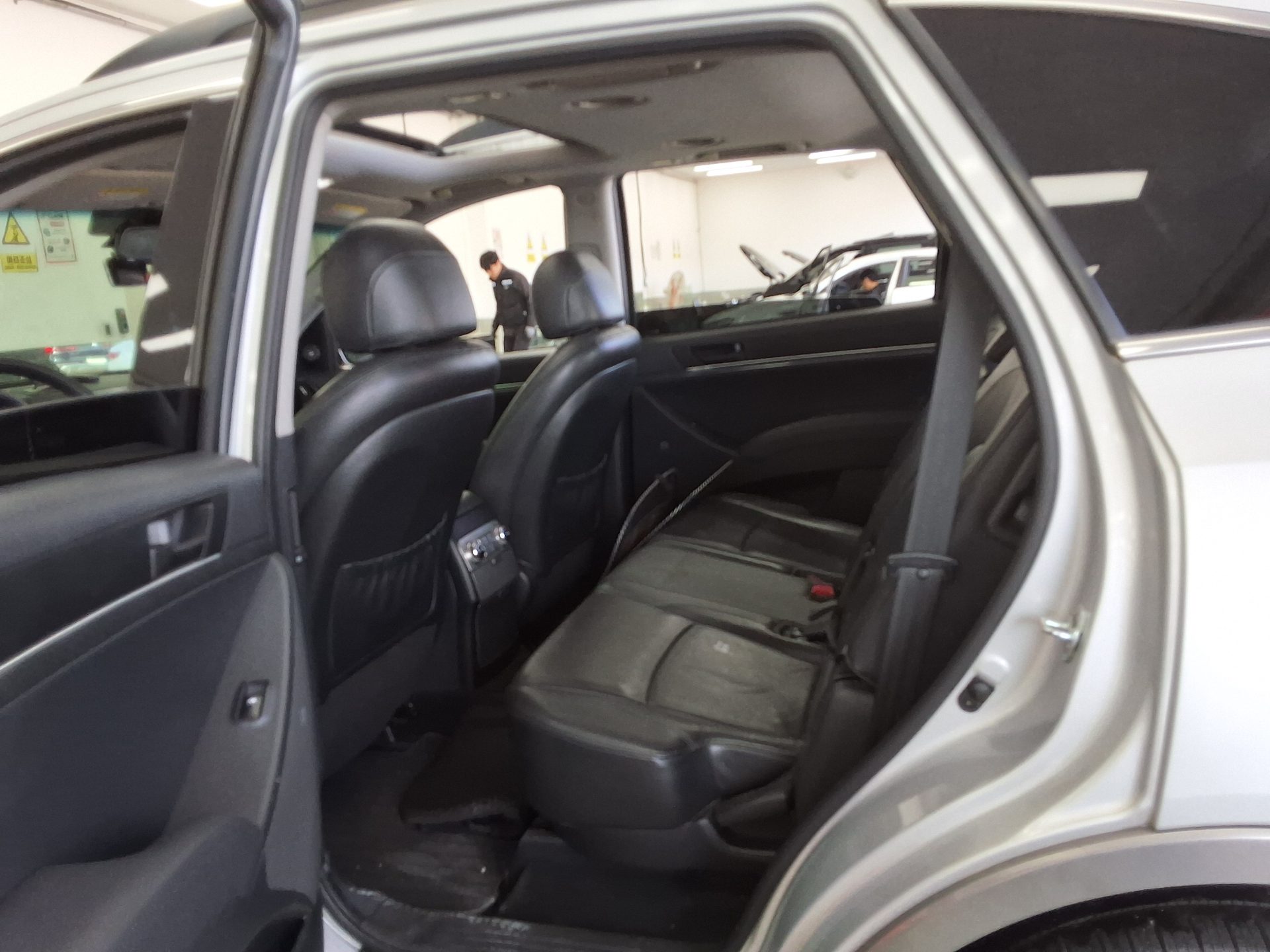 Hyundai Veracruz 2011 - Image 12