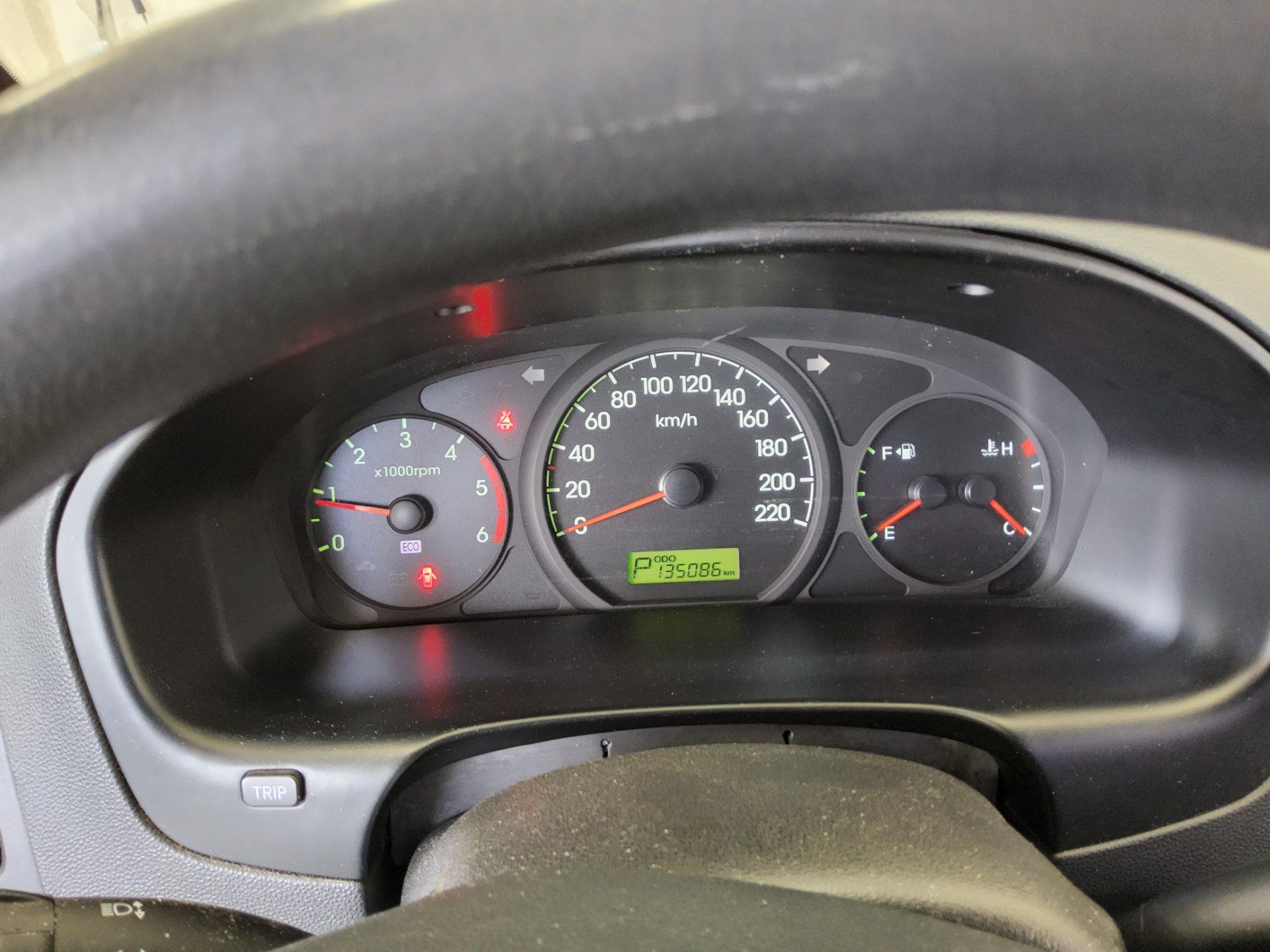 Hyundai Grand Starex 2012 - Image 8