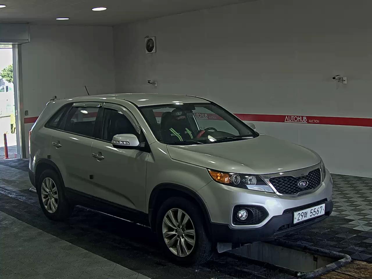 Kia Sorento 2010 - Image 2