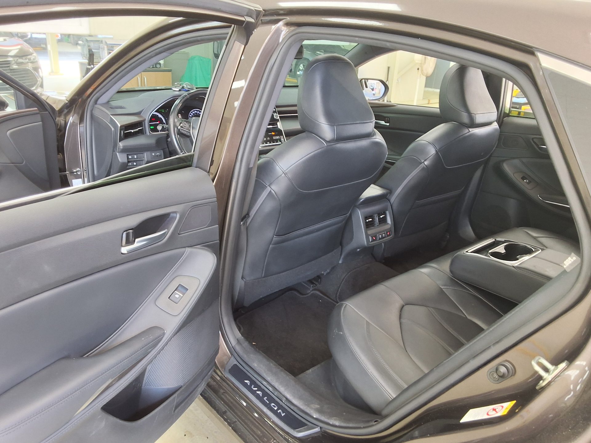 Toyota Avalon 2019 - Image 11