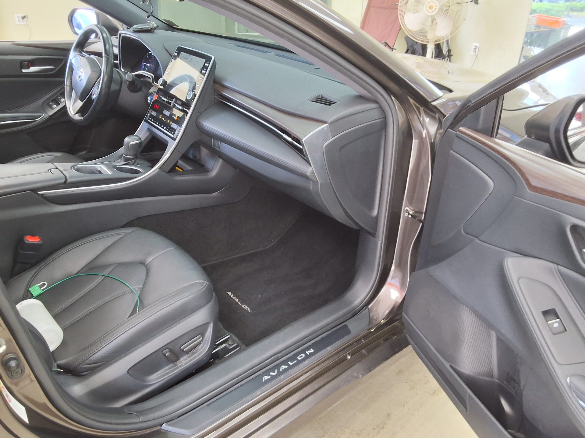Toyota Avalon 2019 - Image 13