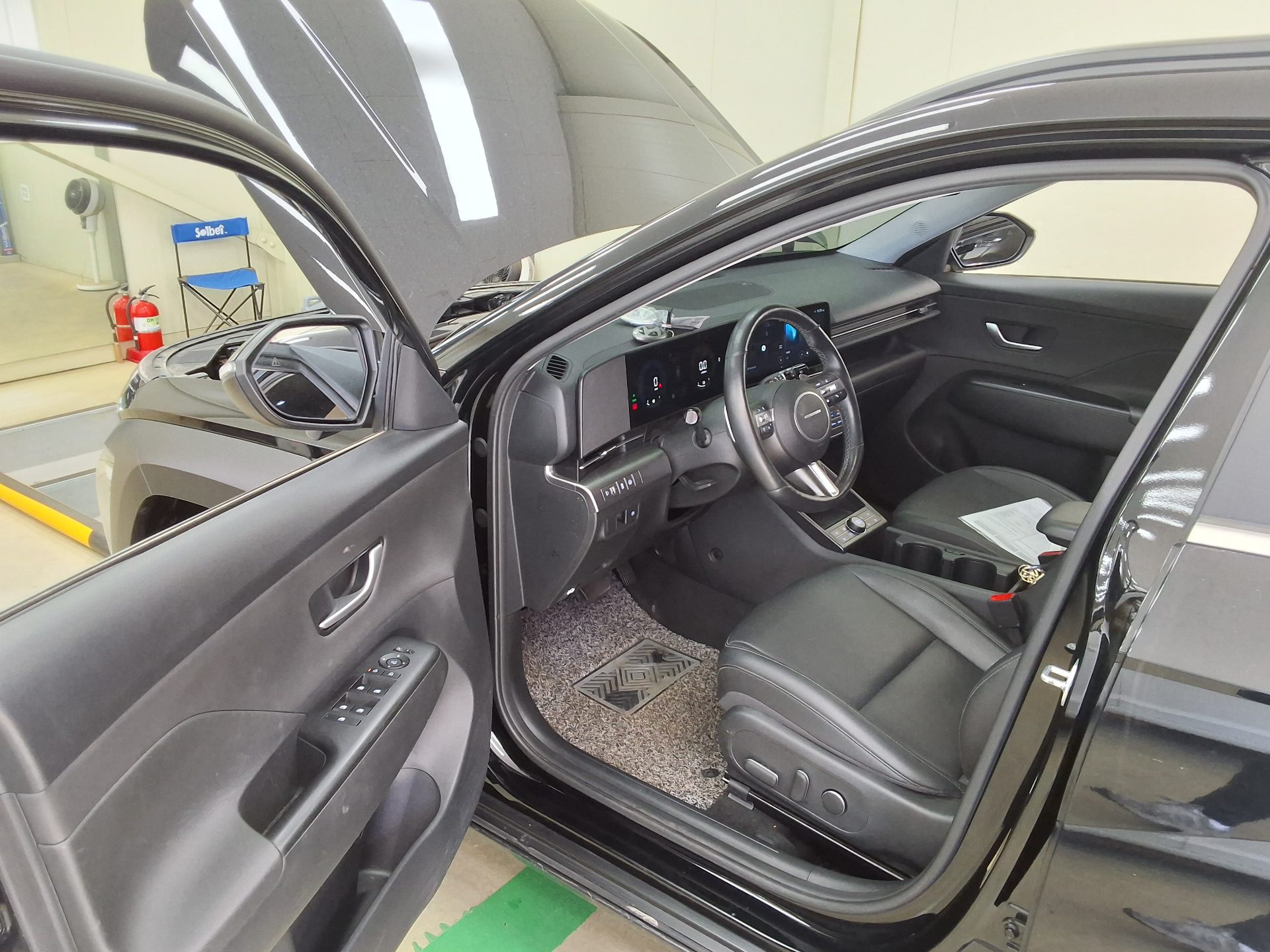 Hyundai Kona 2023 - Image 9
