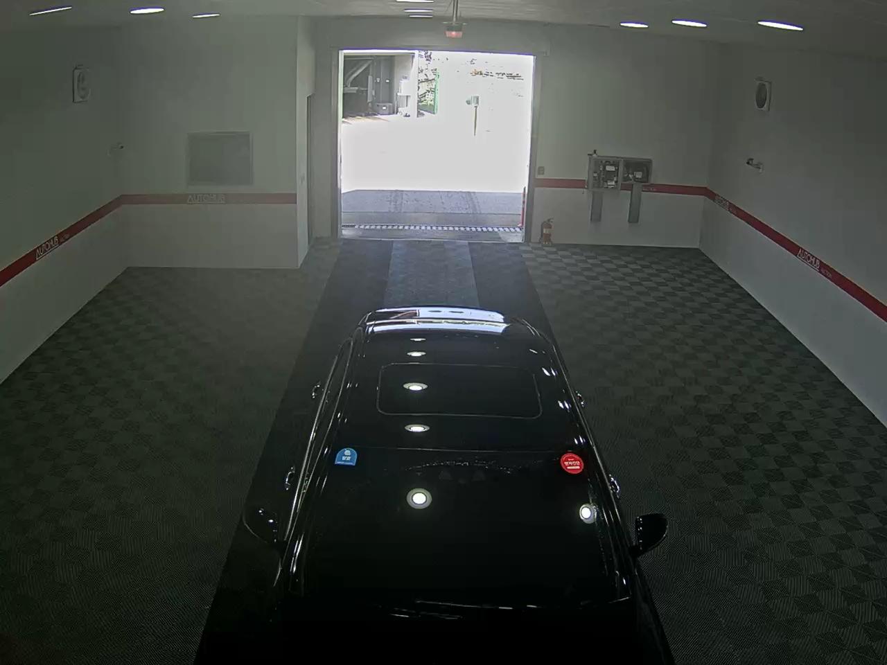 Mercedes-Benz E-Class 2022 - Image 6