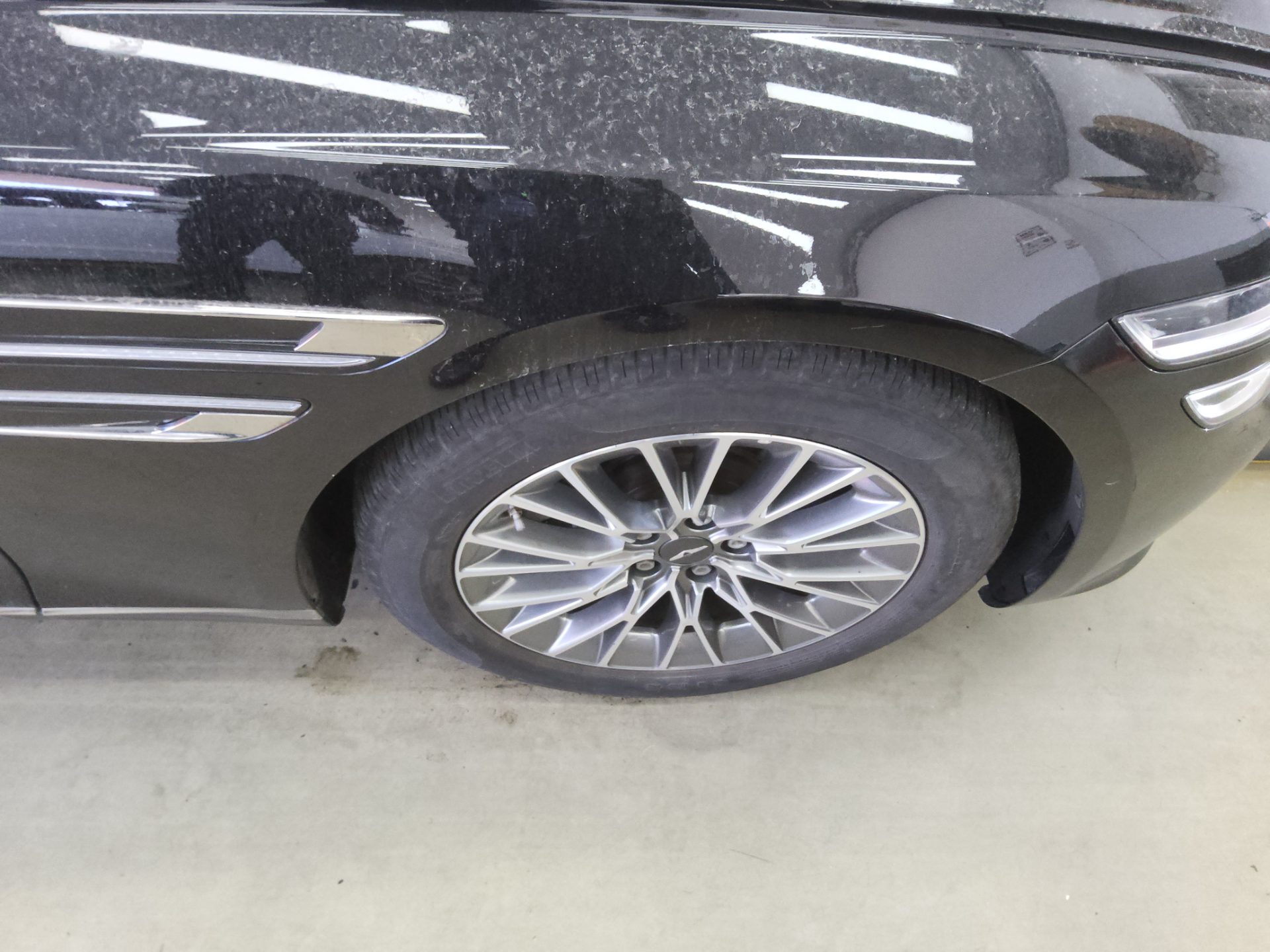 Hyundai Genesis 2022 - Image 21