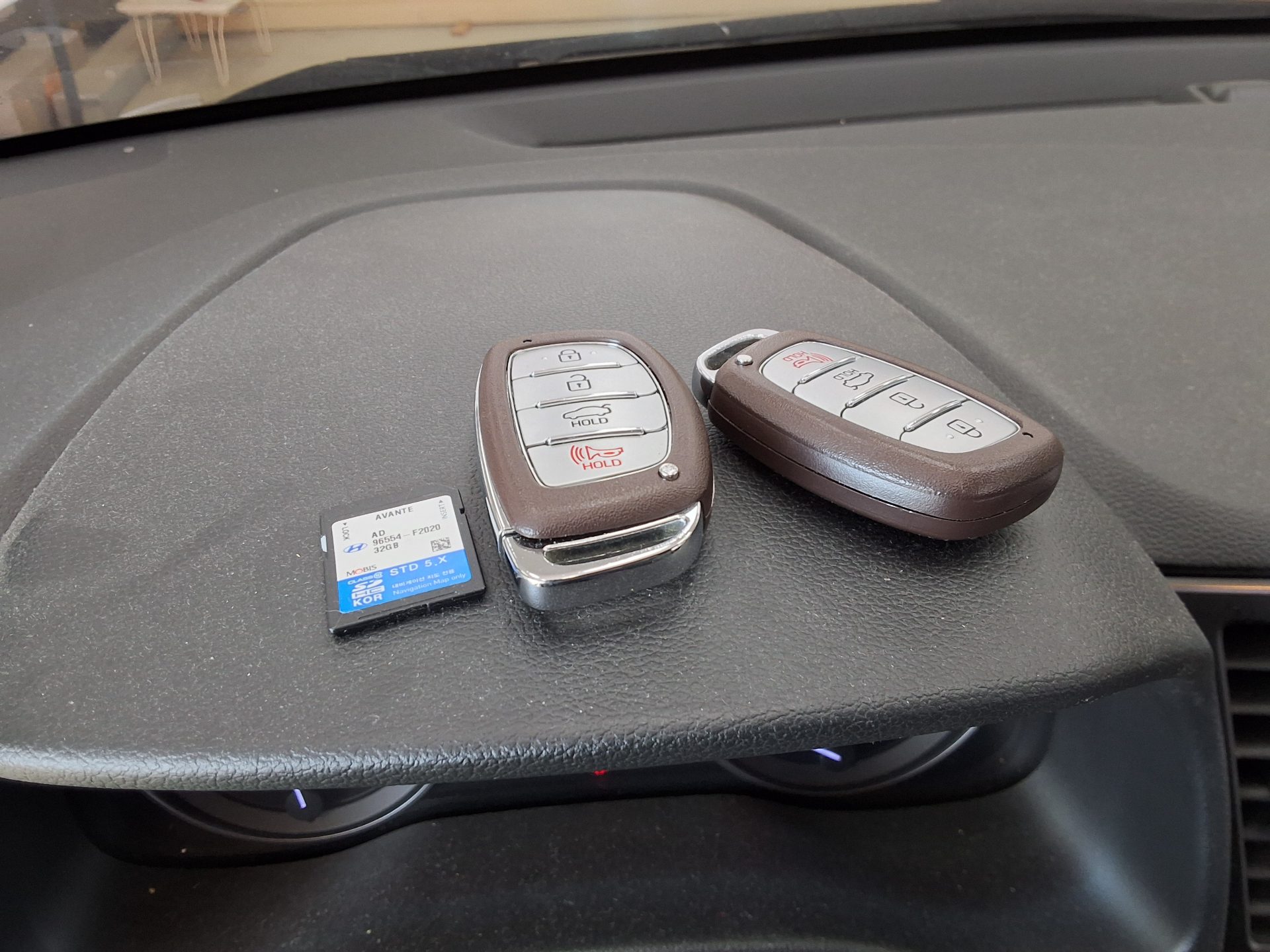 Hyundai Elantra 2018 - Image 18