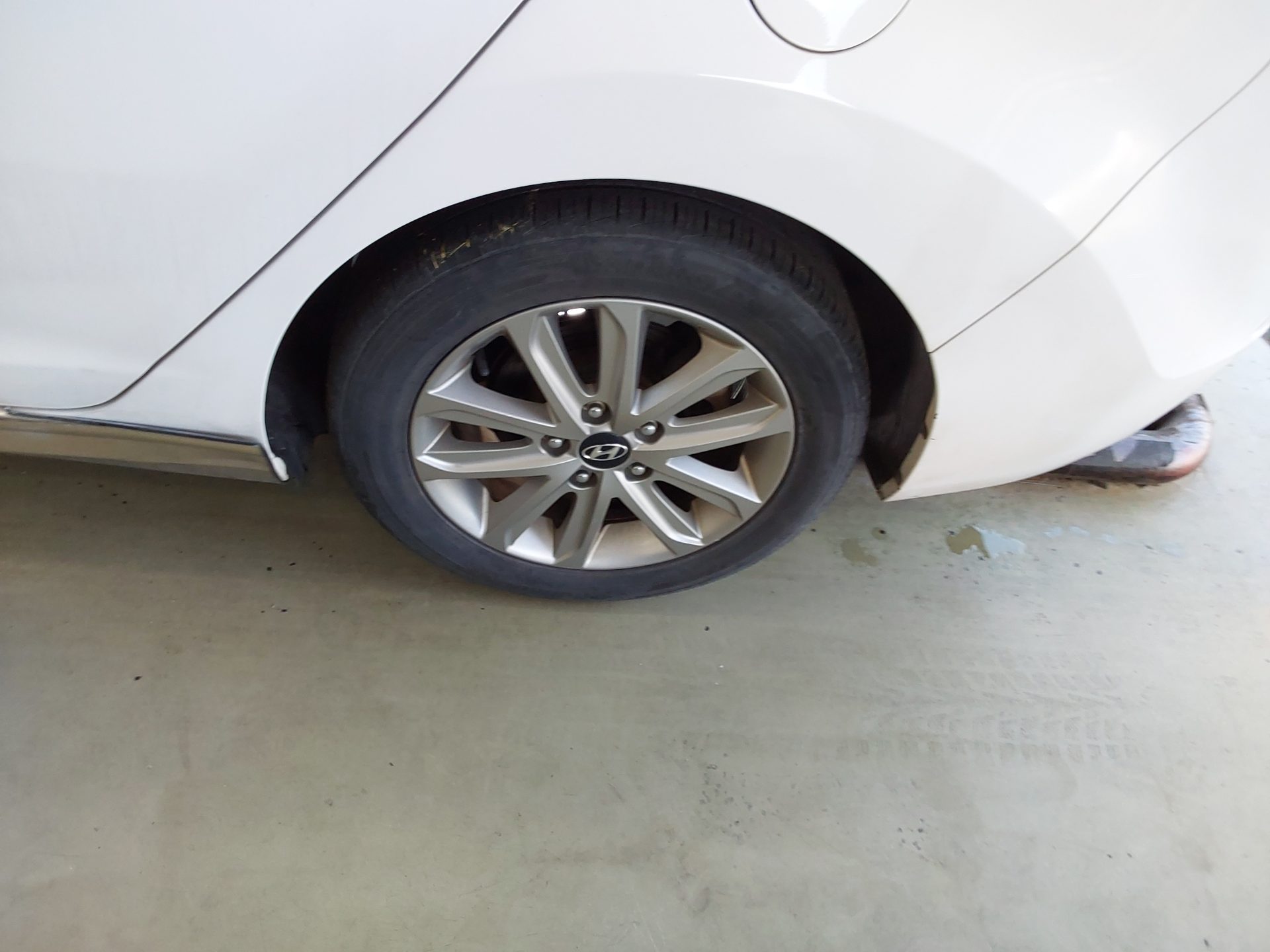 Hyundai Elantra 2014 - Image 21