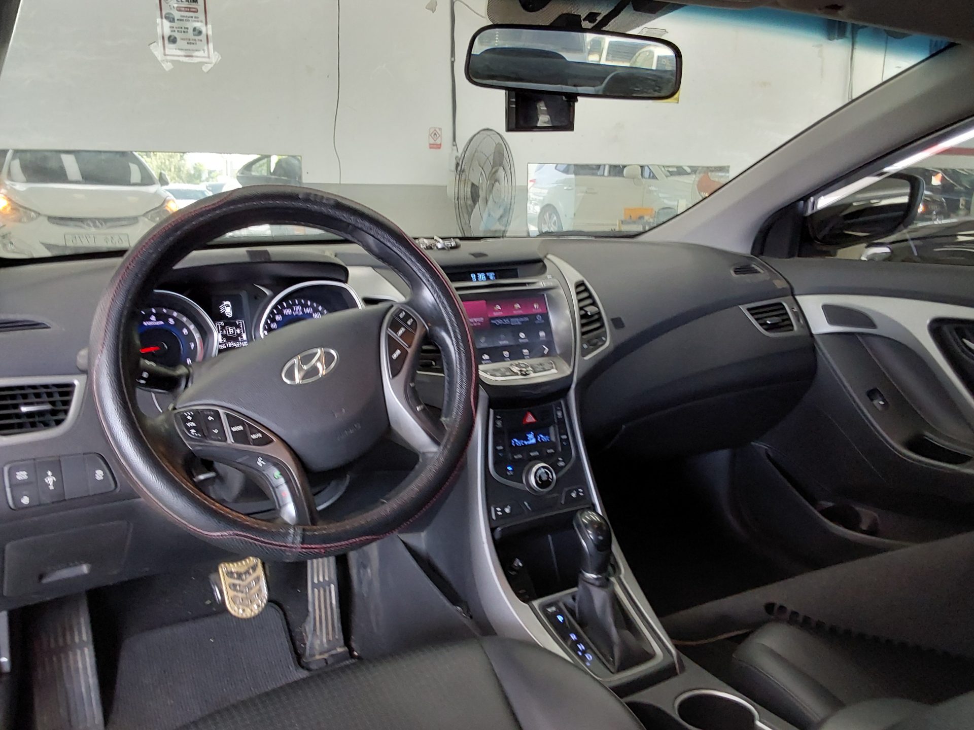 Hyundai Elantra 2014 - Image 12