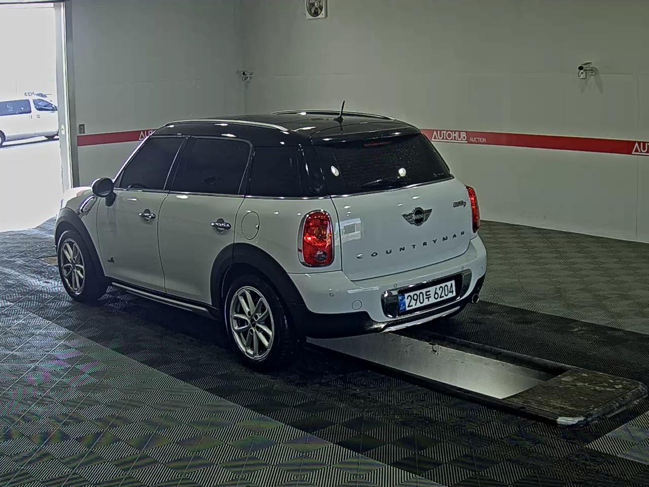 BMW MINI 2016 - Image 5