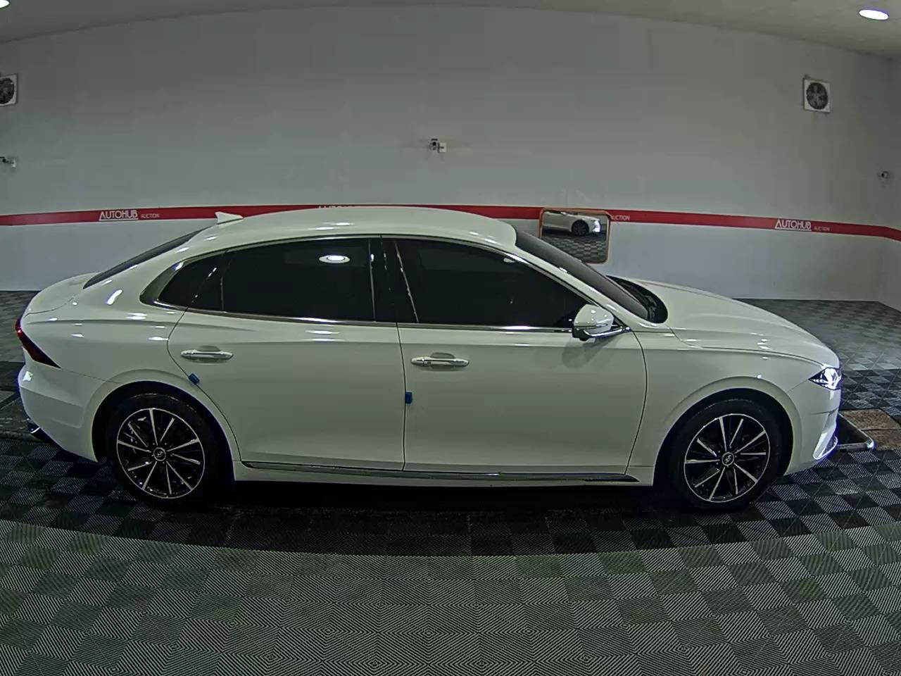 Hyundai Grandeur 2021 - Image 3