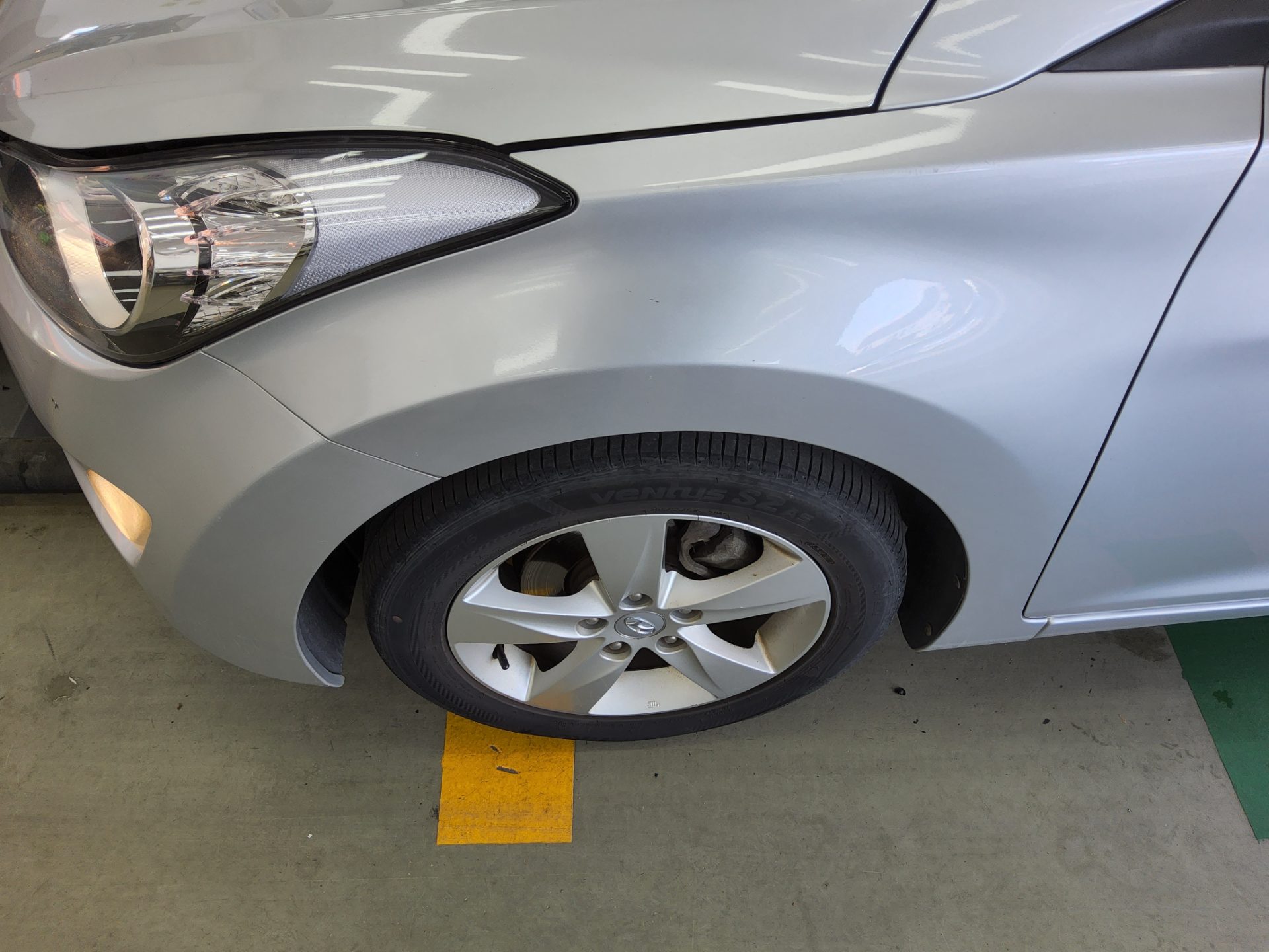 Hyundai Elantra 2012 - Image 17