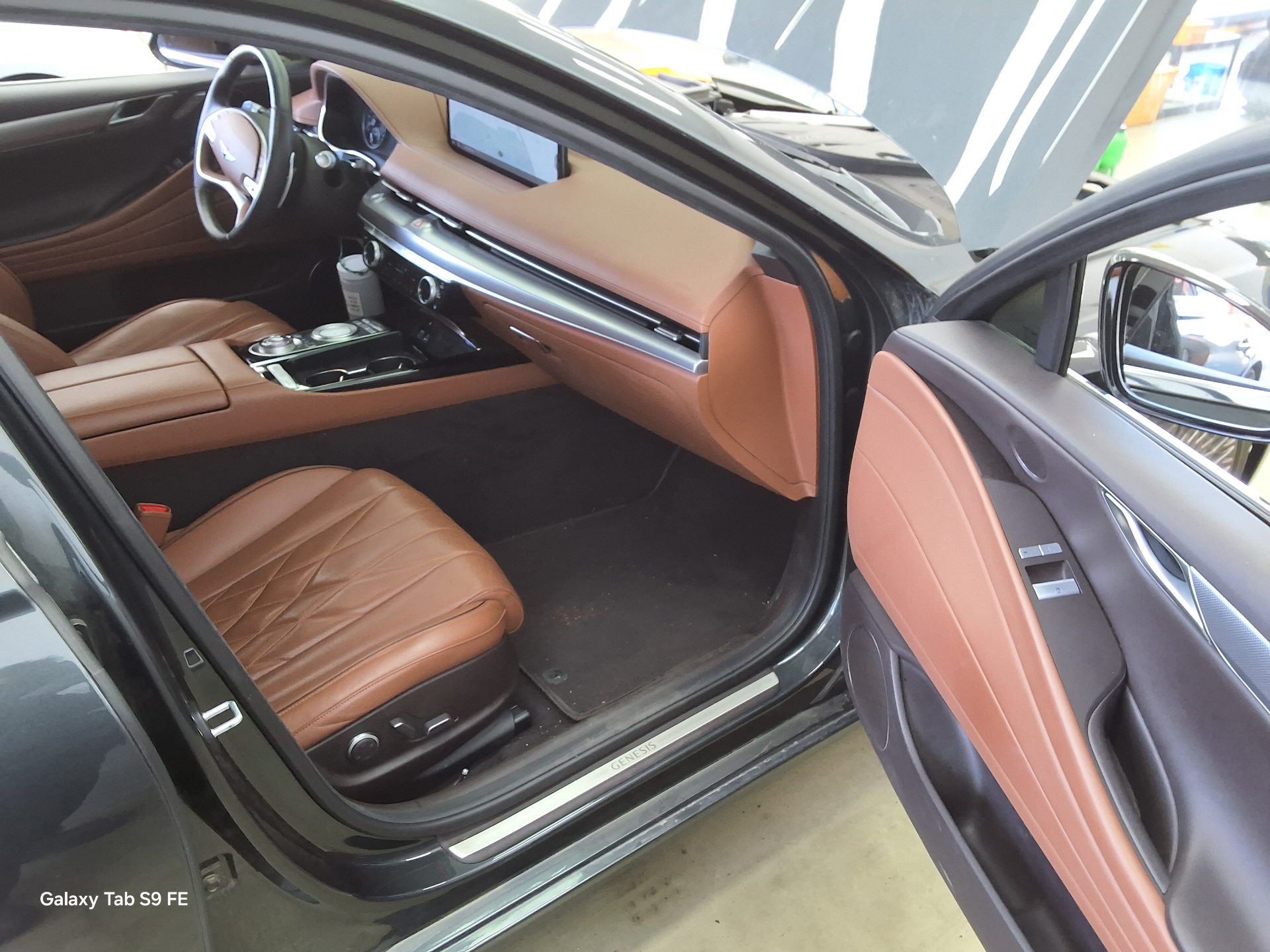 2021 - genesis g80
