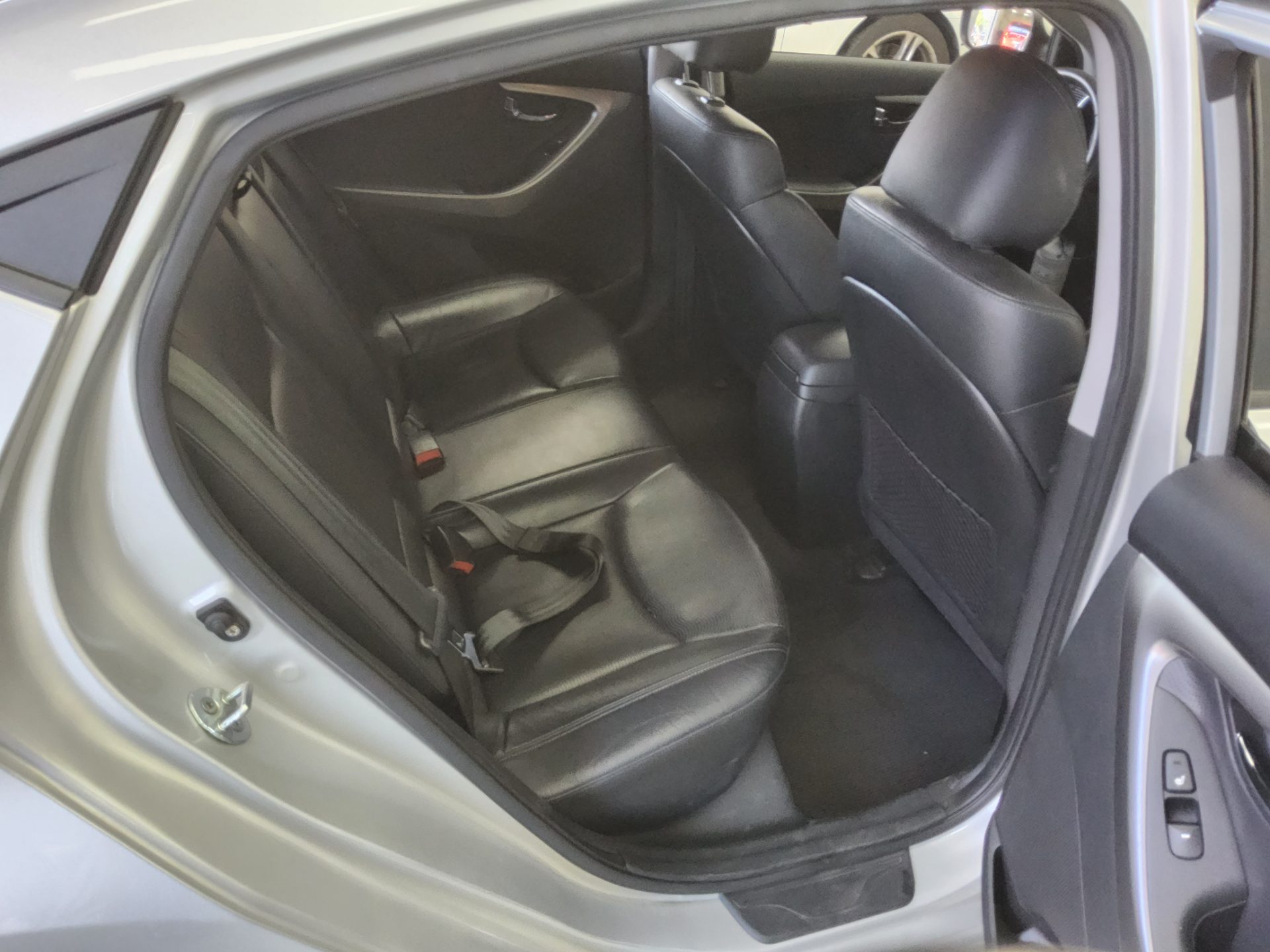 Hyundai Elantra 2012 - Image 12
