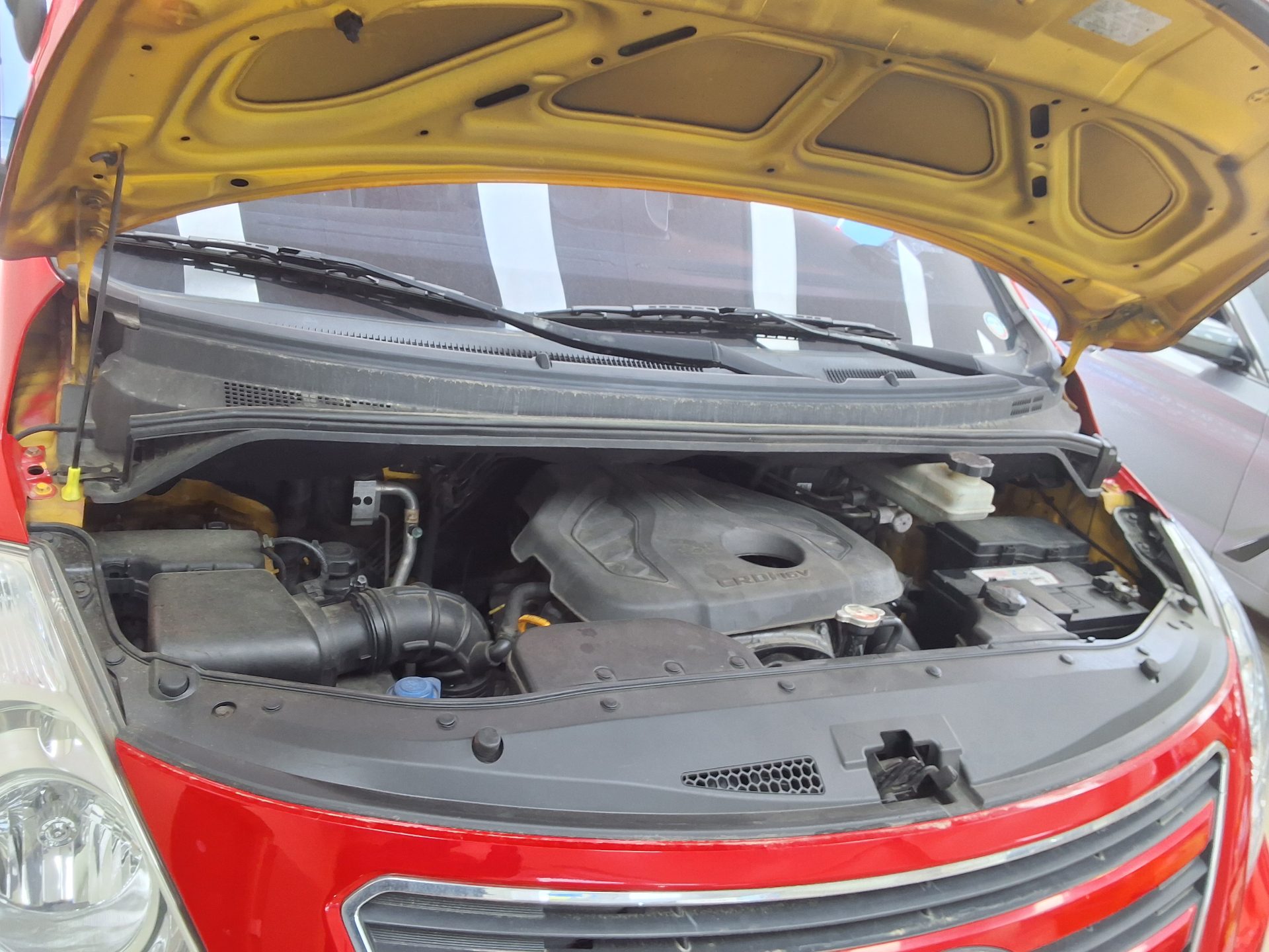 Hyundai Grand Starex 2016 - Image 19