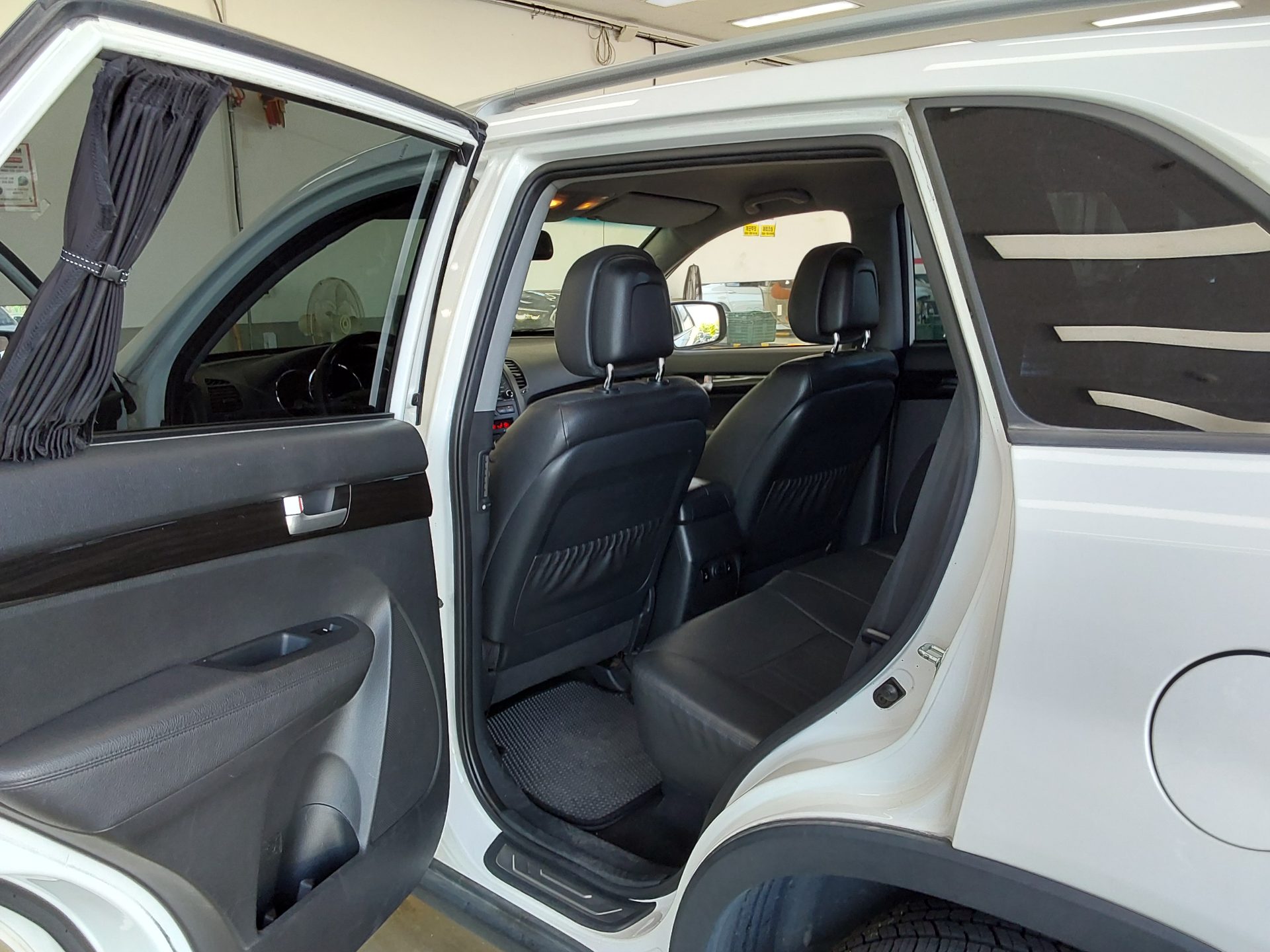 Kia Sorento 2011 - Image 11