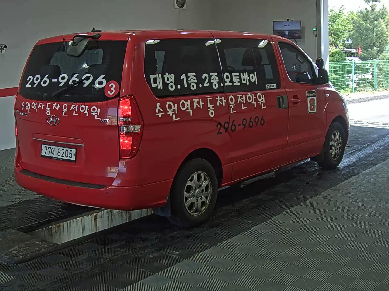 Hyundai Grand Starex 2016 - Image 4