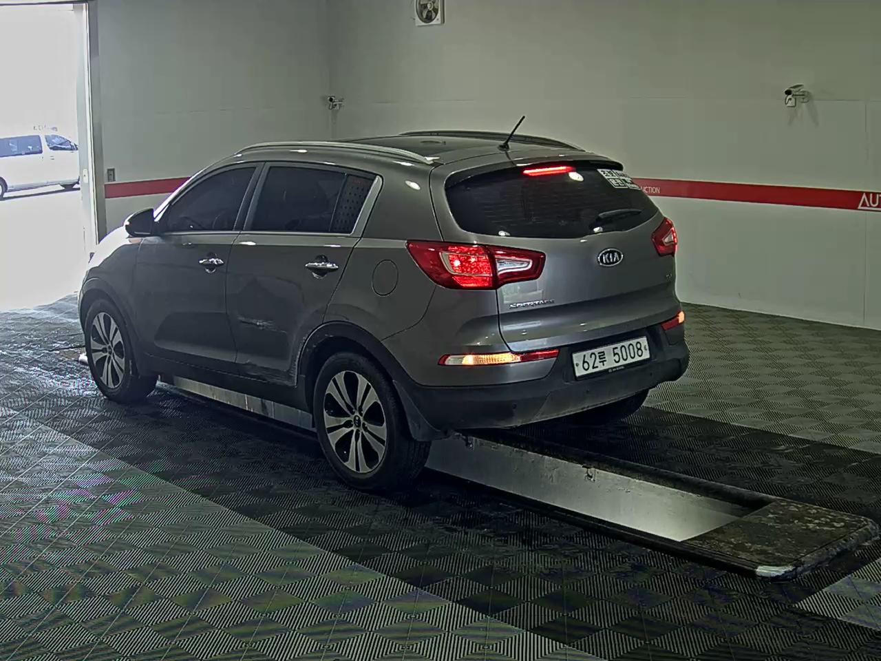 Kia Sportage 2012 - Image 5